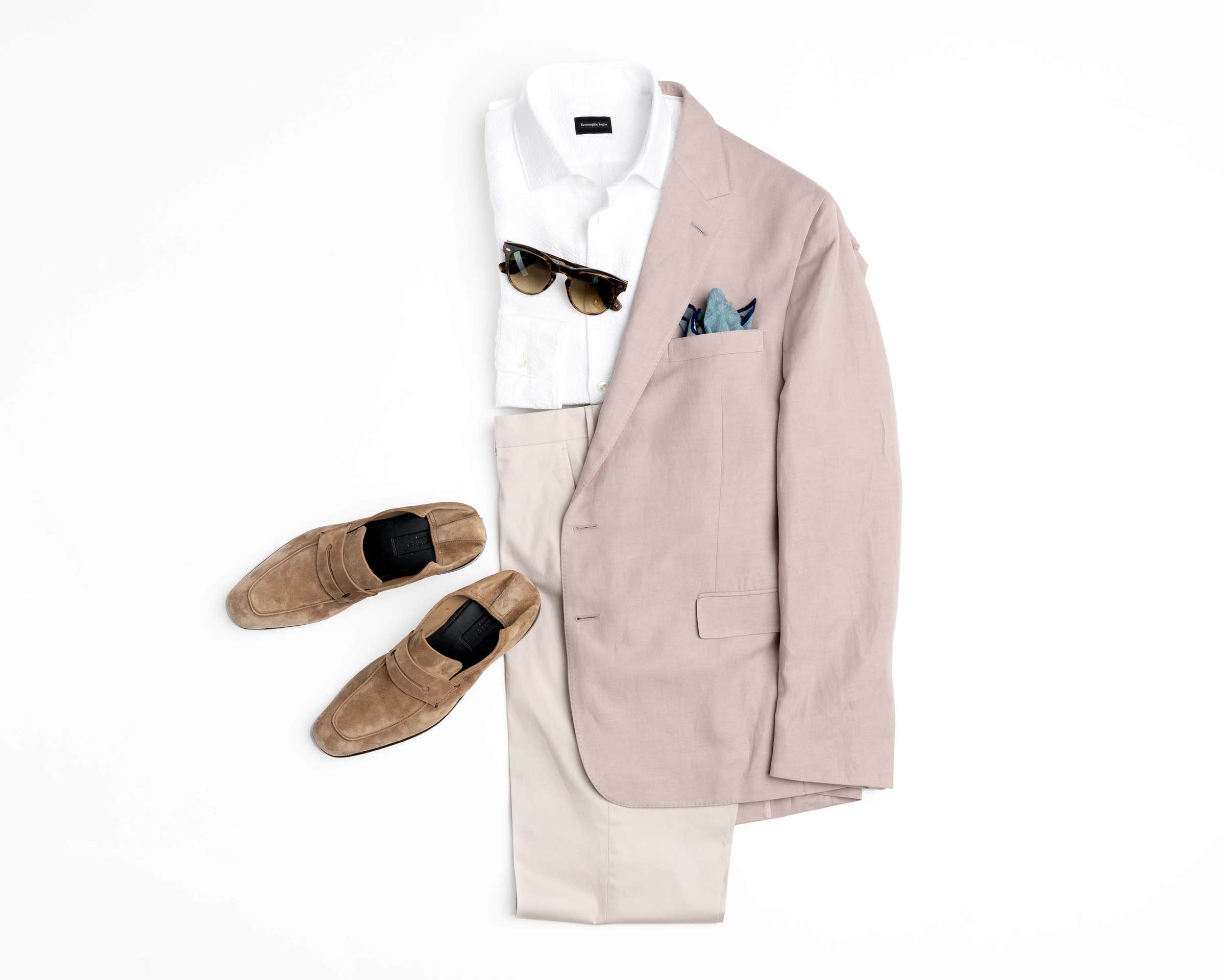 How to Dress for Summer Weddings