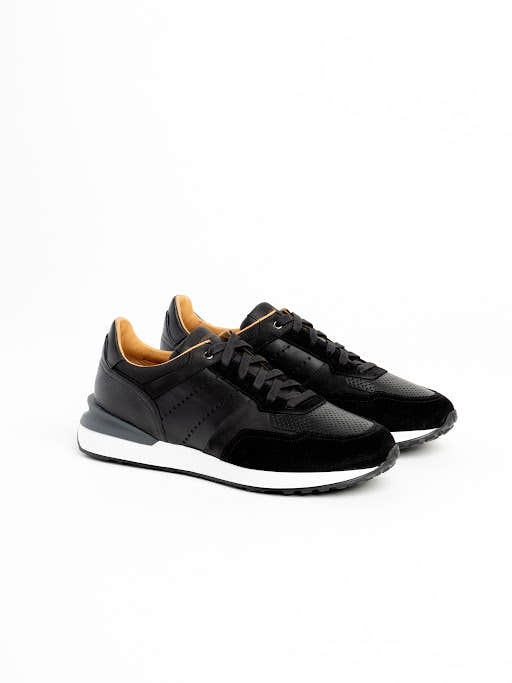 Black Sona Sneaker