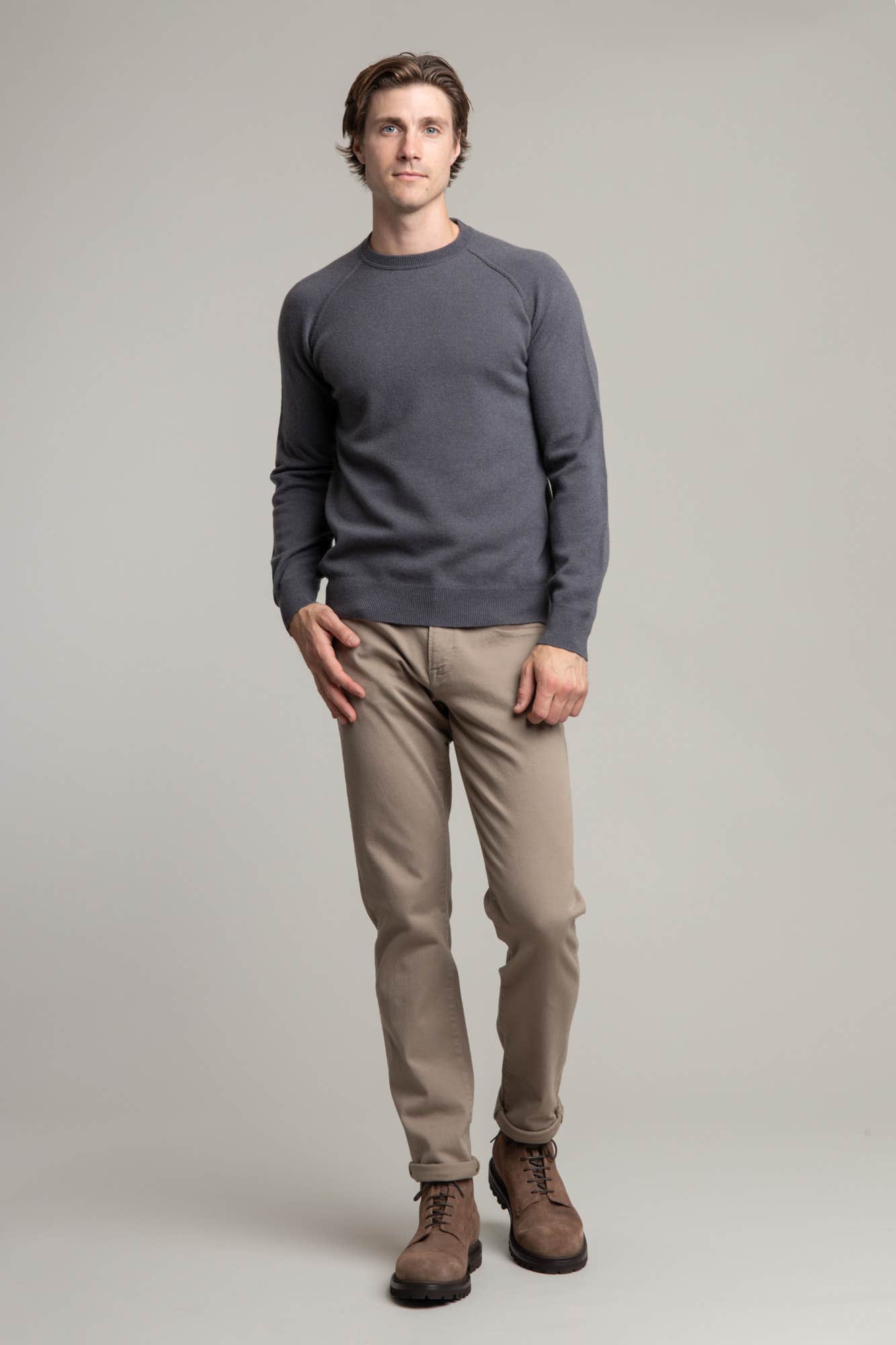 Crewneck Grey Cashmere Sweater