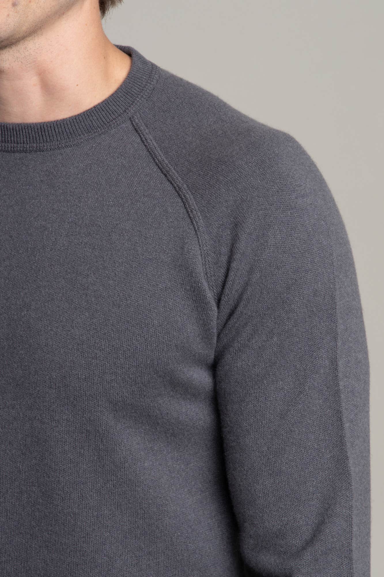Crewneck Grey Cashmere Sweater