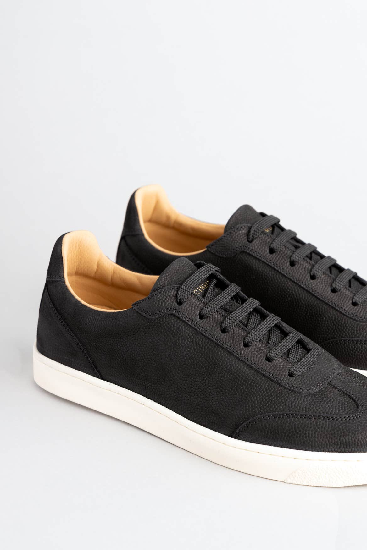 BLACK GRAINED CALFSKIN SNEAKERS