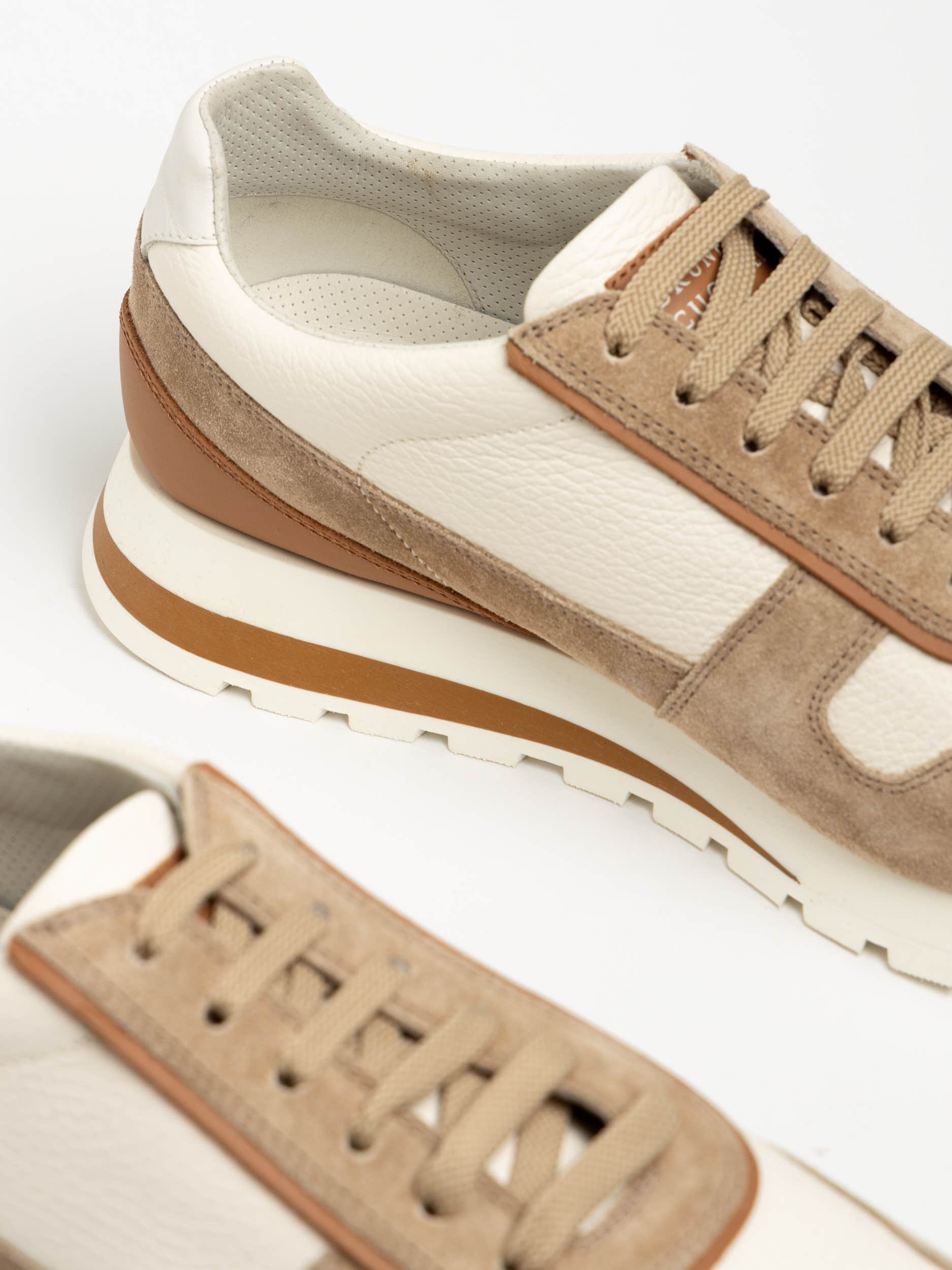 Hazelnut Grained Calfskin/Suede Runners