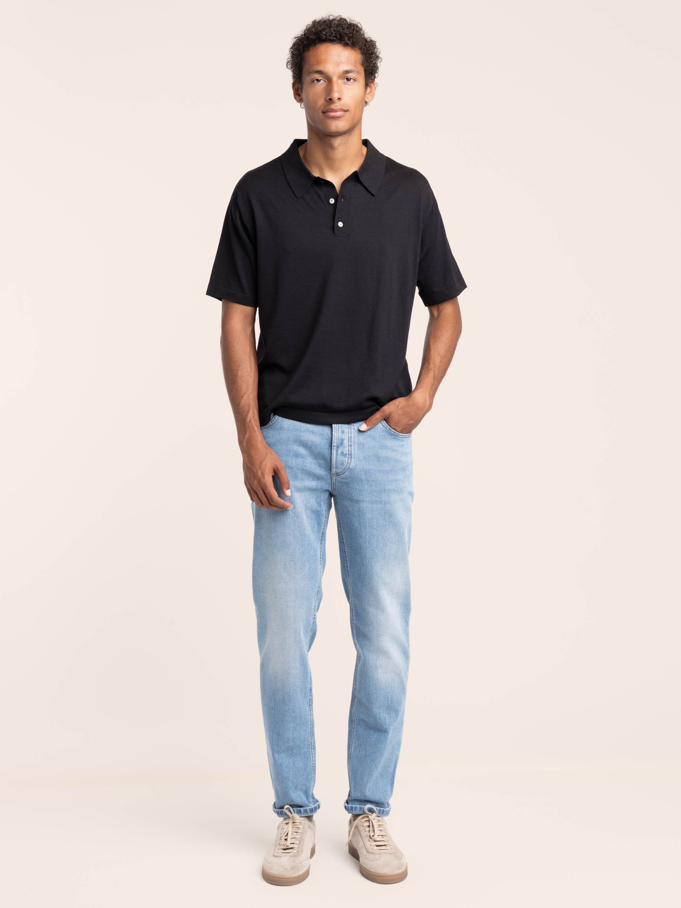 Mid-Rise Straight Blue Jean