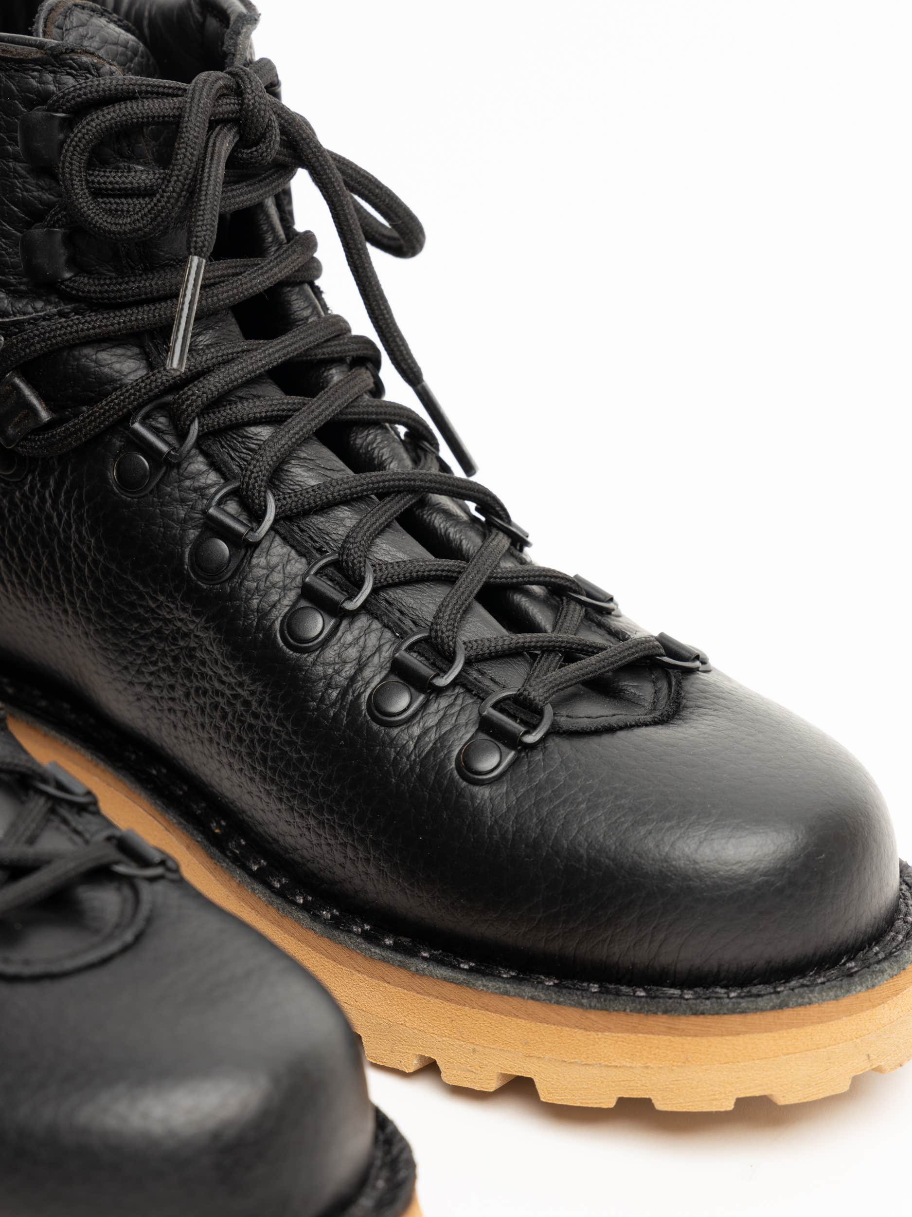 Black Roccia Vet Leather Sport Boot