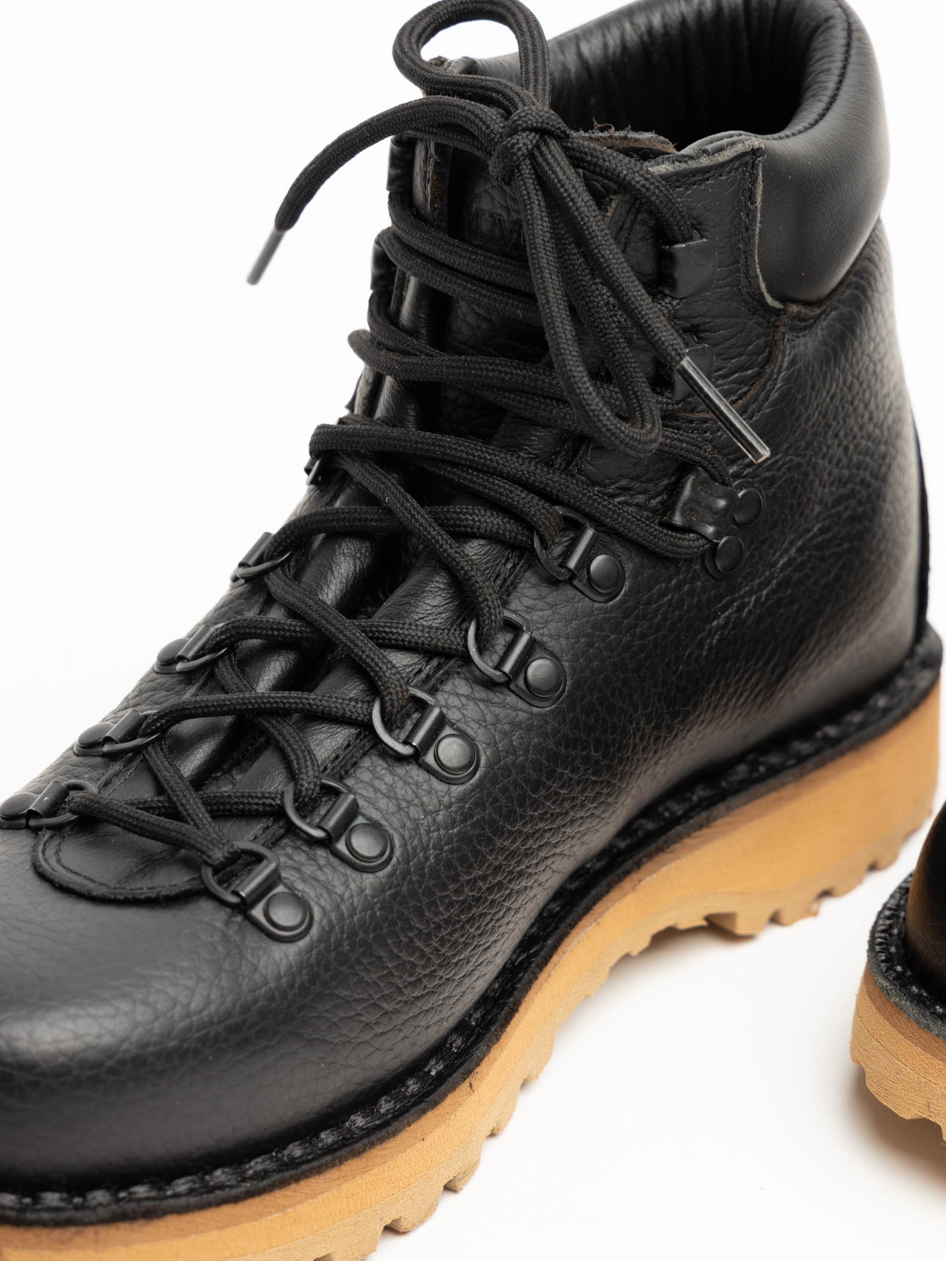 Black Roccia Vet Leather Sport Boot