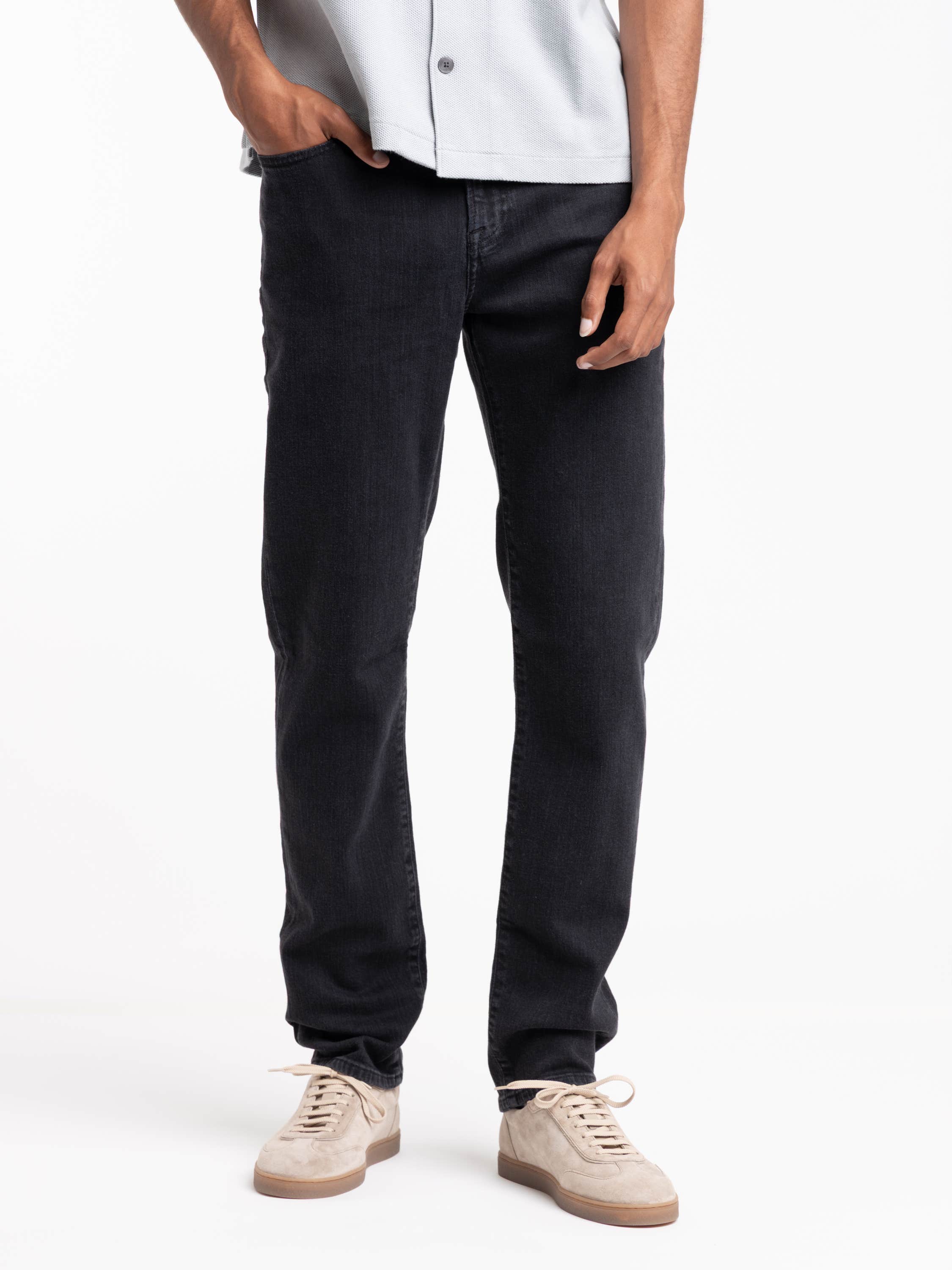 L'Homme Athletic Slim Jean in Chester