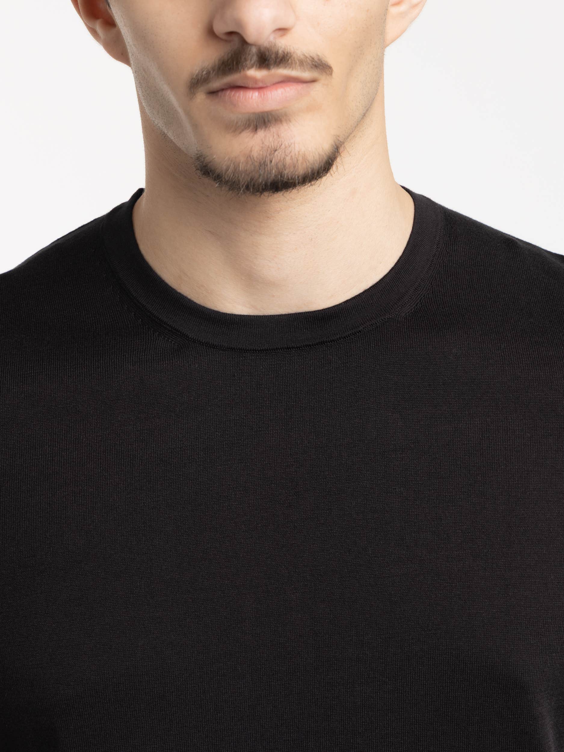 Ribbed Crewneck Knit T-Shirt in Black