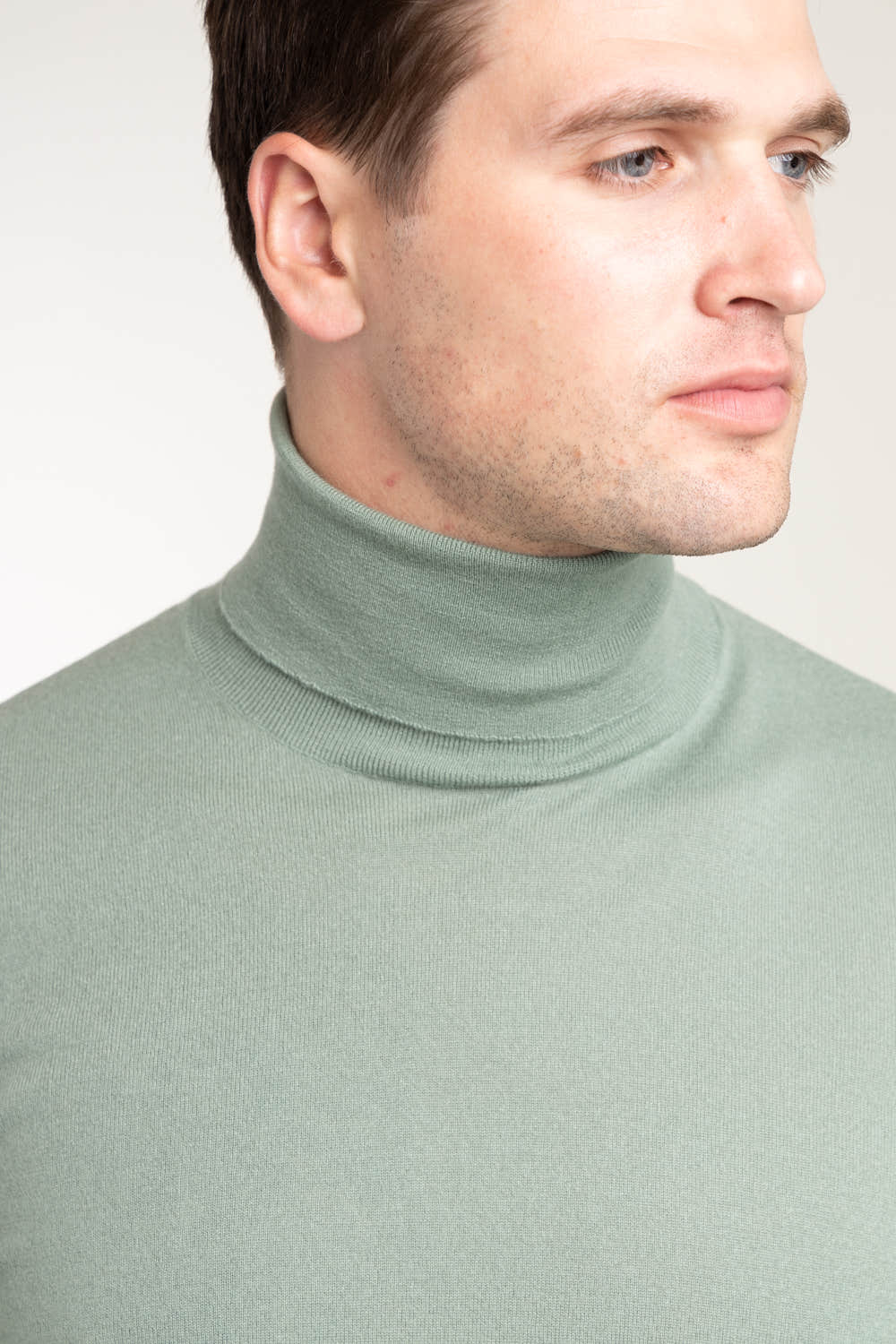 Green Cashmere Turtleneck
