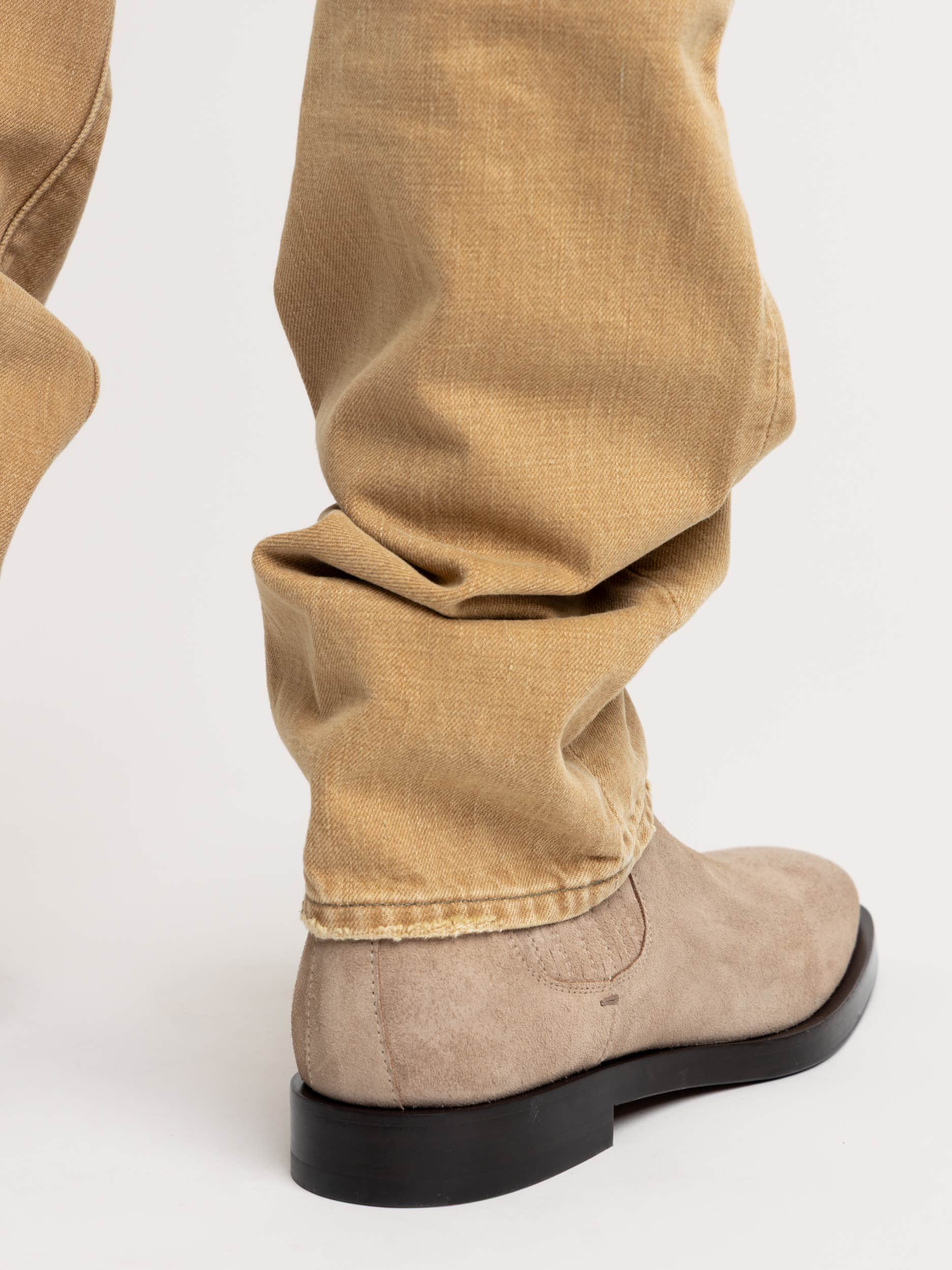 High Slim Brown Jean