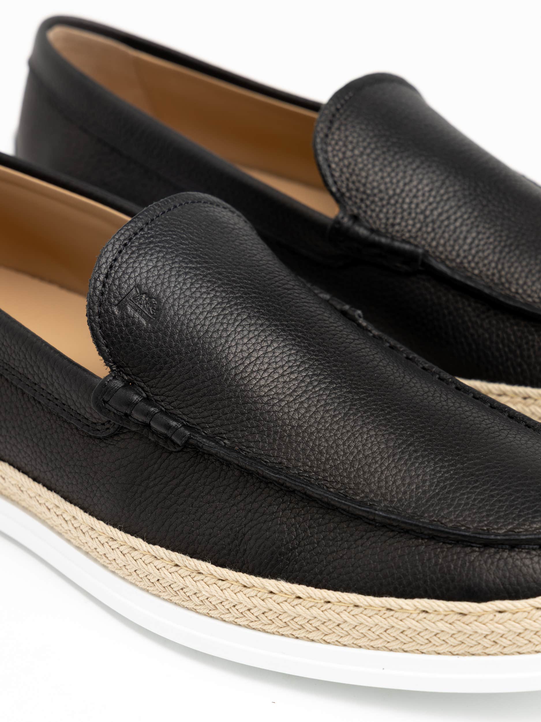 Black Leather Raffia Loafer