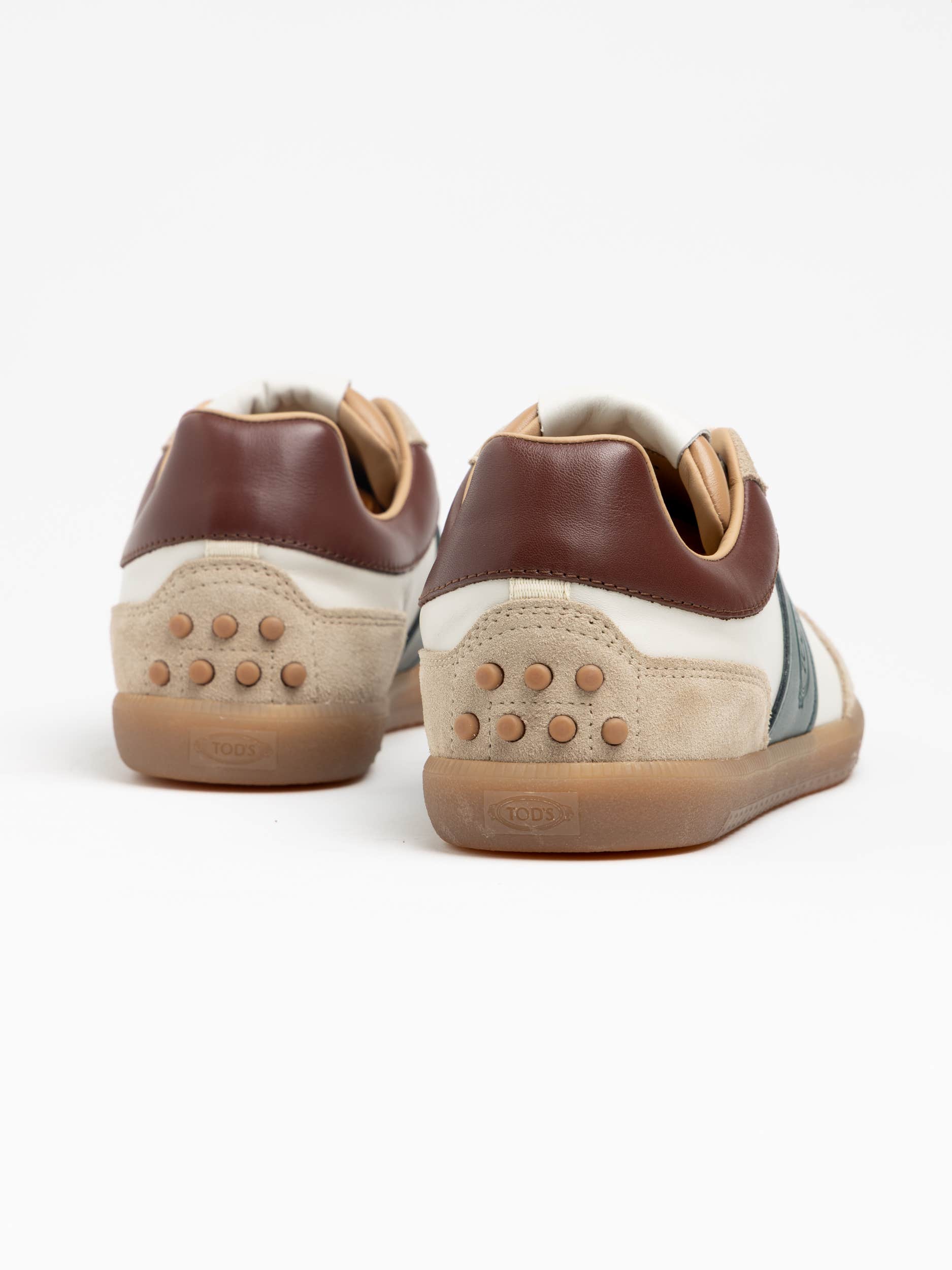 Tabs Sneaker in Suede