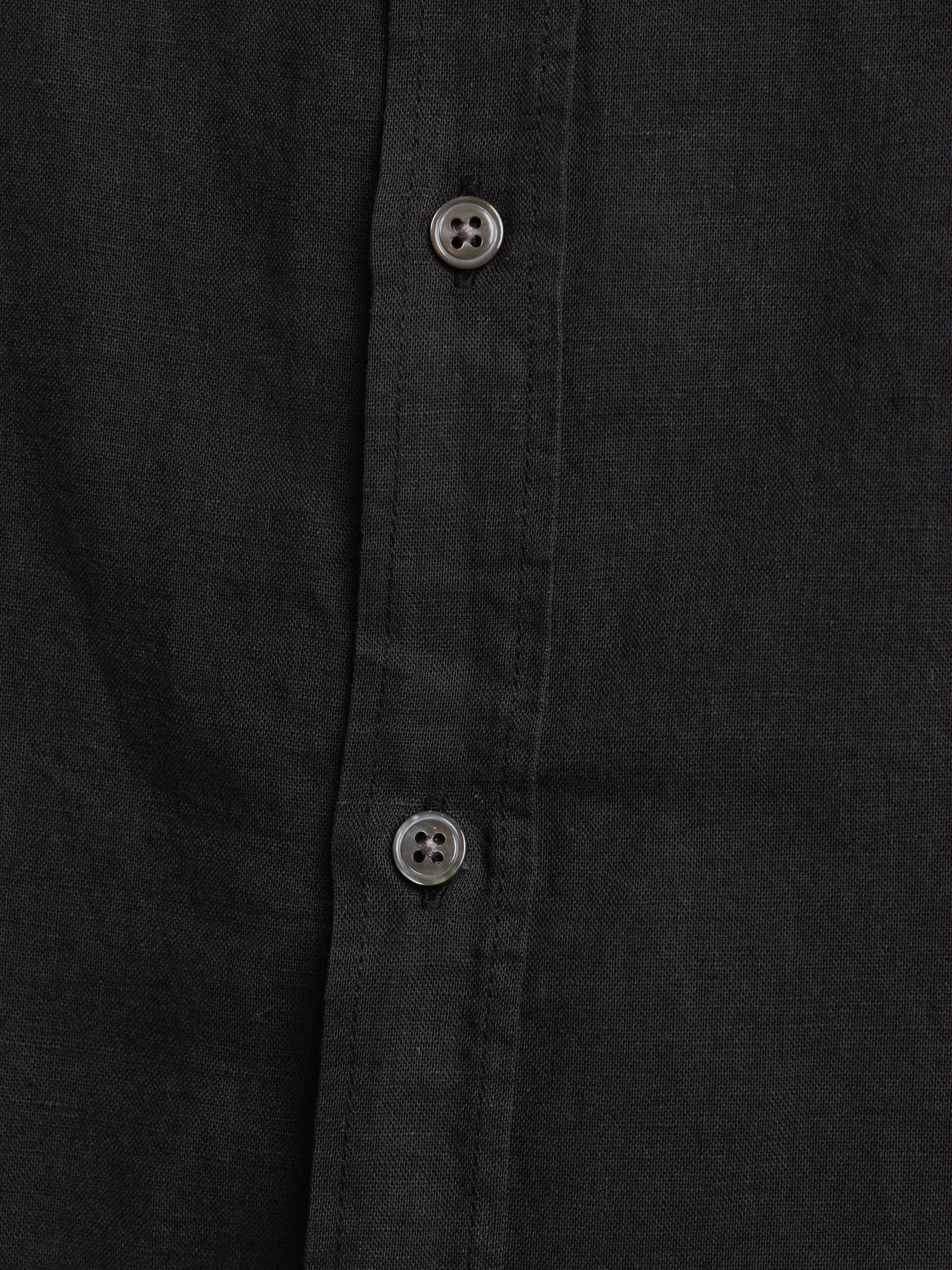 Kent Collar Summer Shirt In Black
