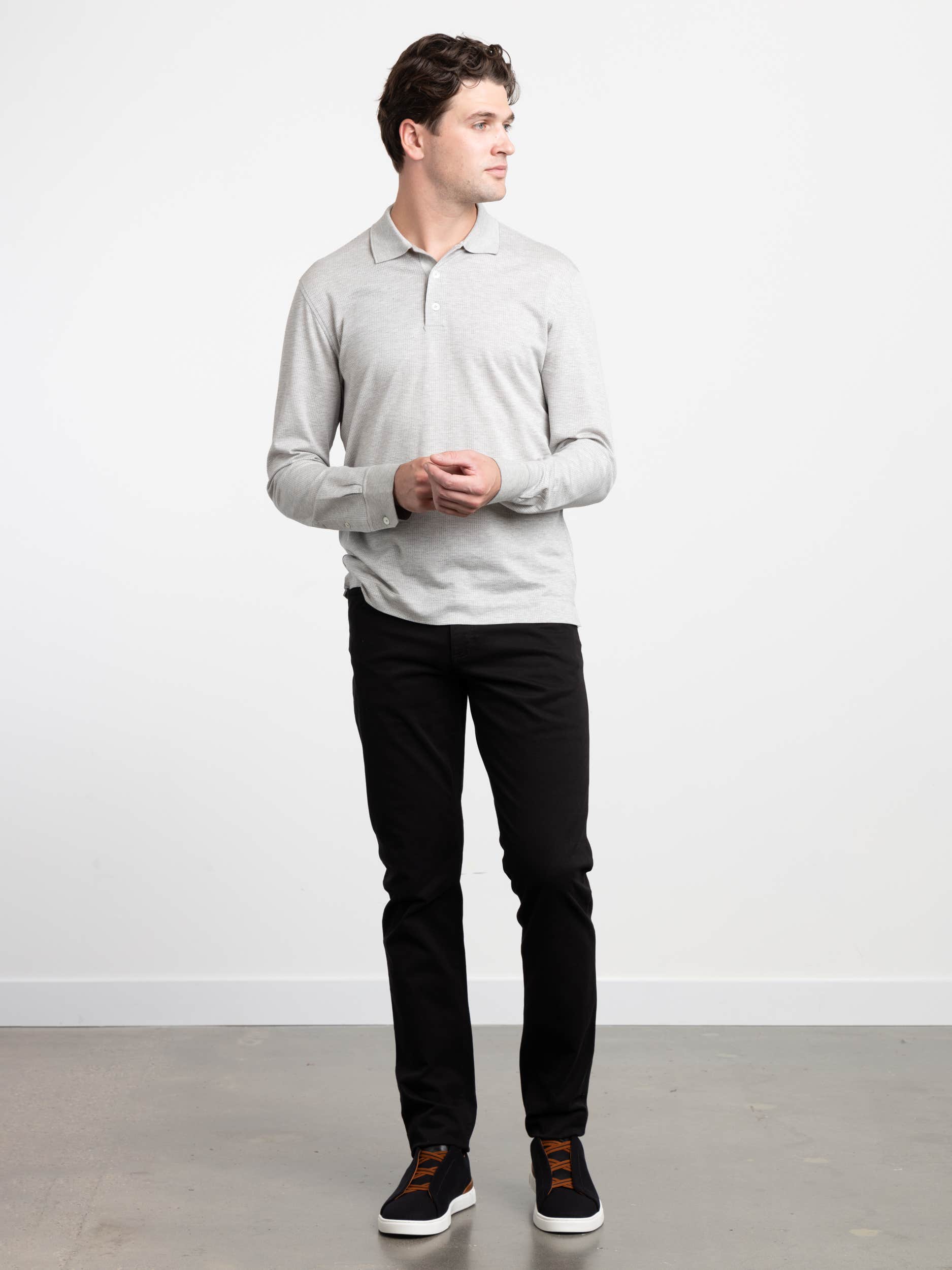 Black City Fit 5-Pocket Jeans
