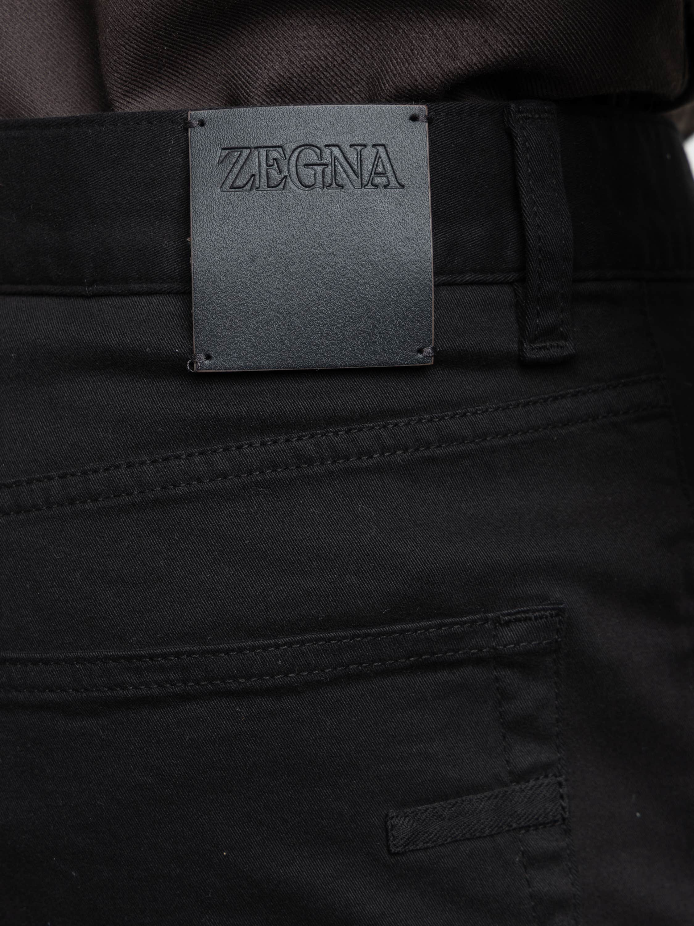 Black Stretch Roccia Jeans