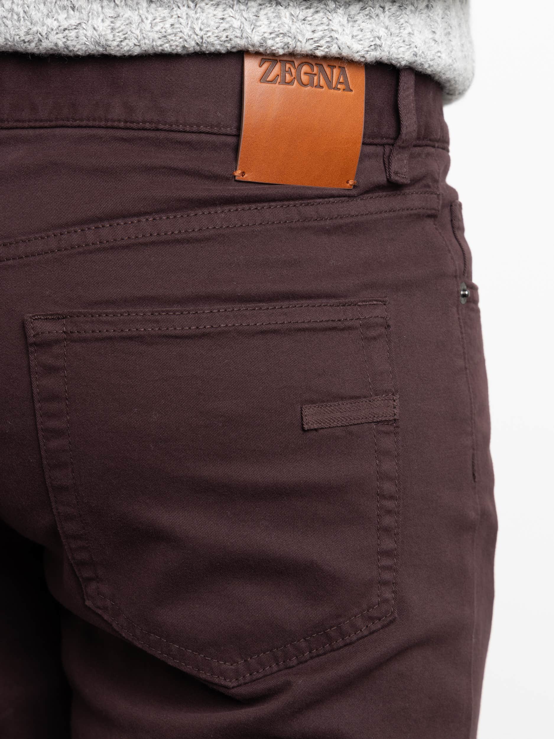 Burgundy City Fit 5-Pocket Jeans