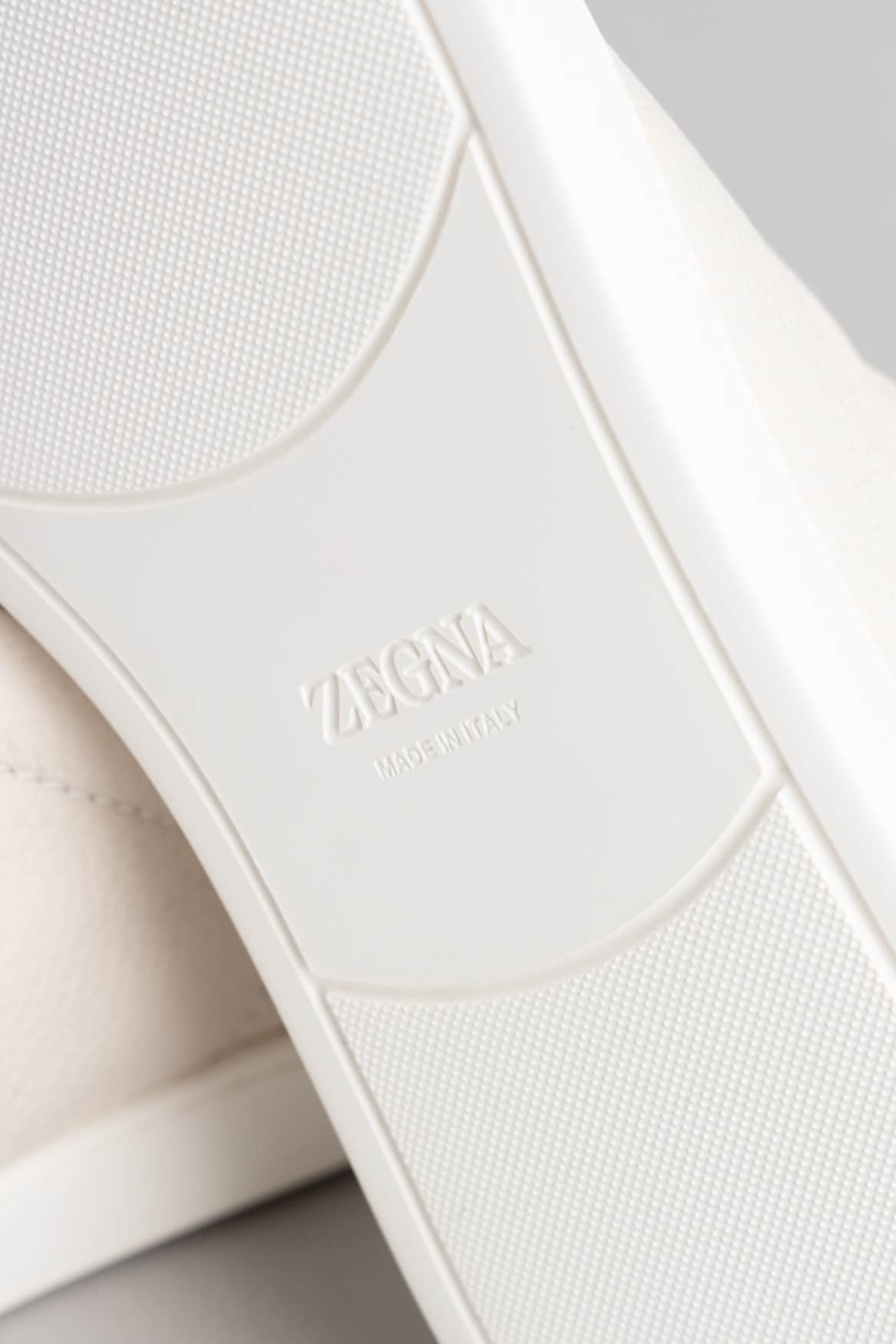 OFF WHITE DEERSKIN TRIPLE STITCH SNEAKERS
