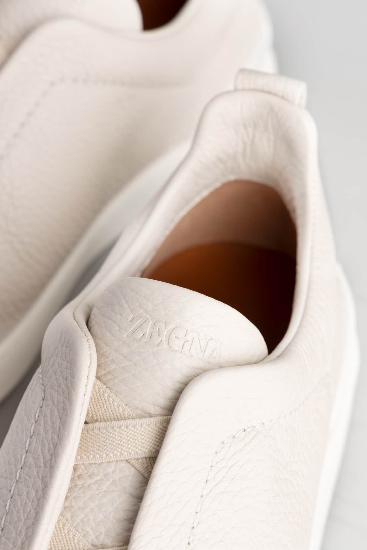 OFF WHITE DEERSKIN TRIPLE STITCH SNEAKERS