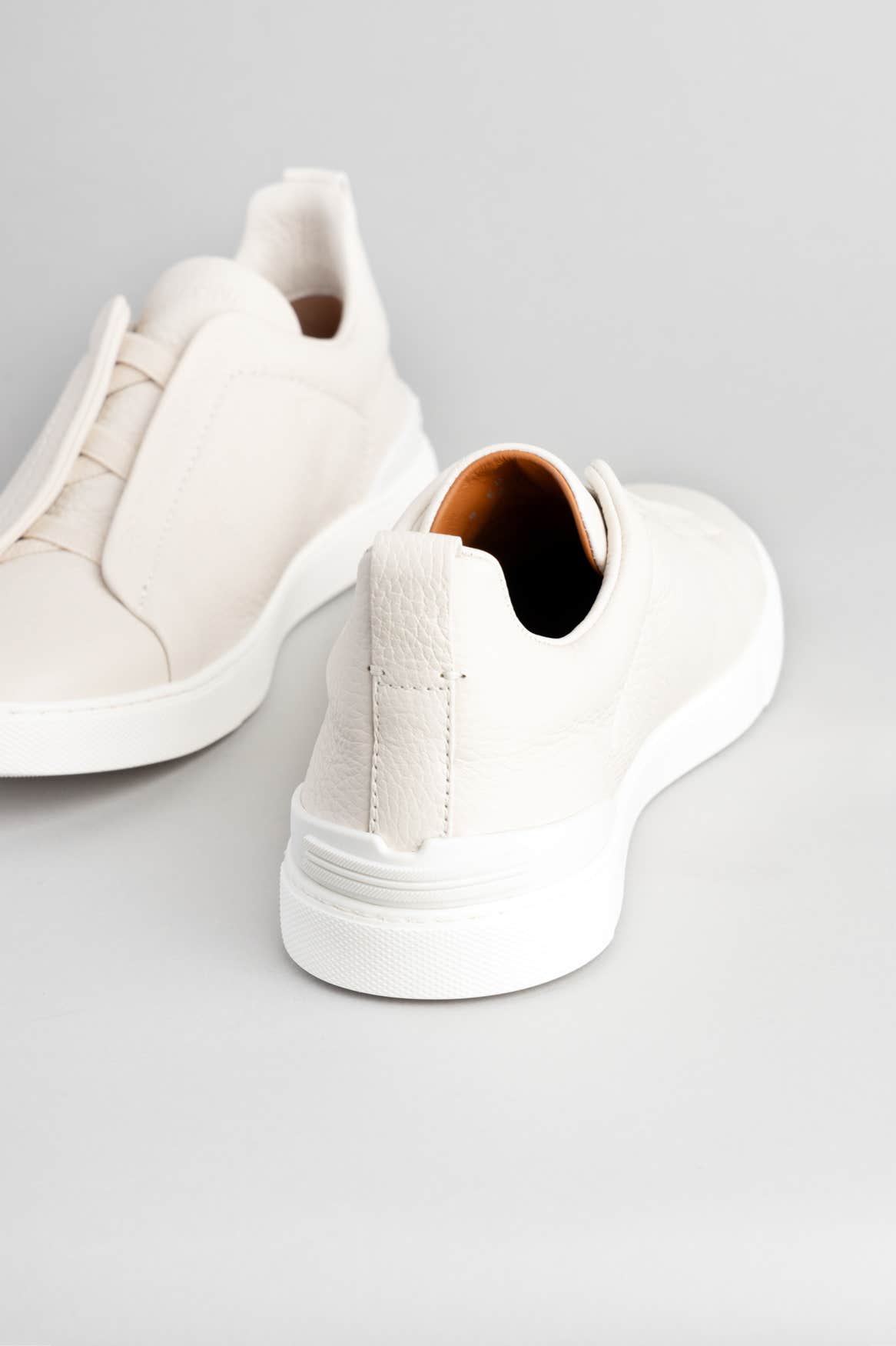 OFF WHITE DEERSKIN TRIPLE STITCH SNEAKERS