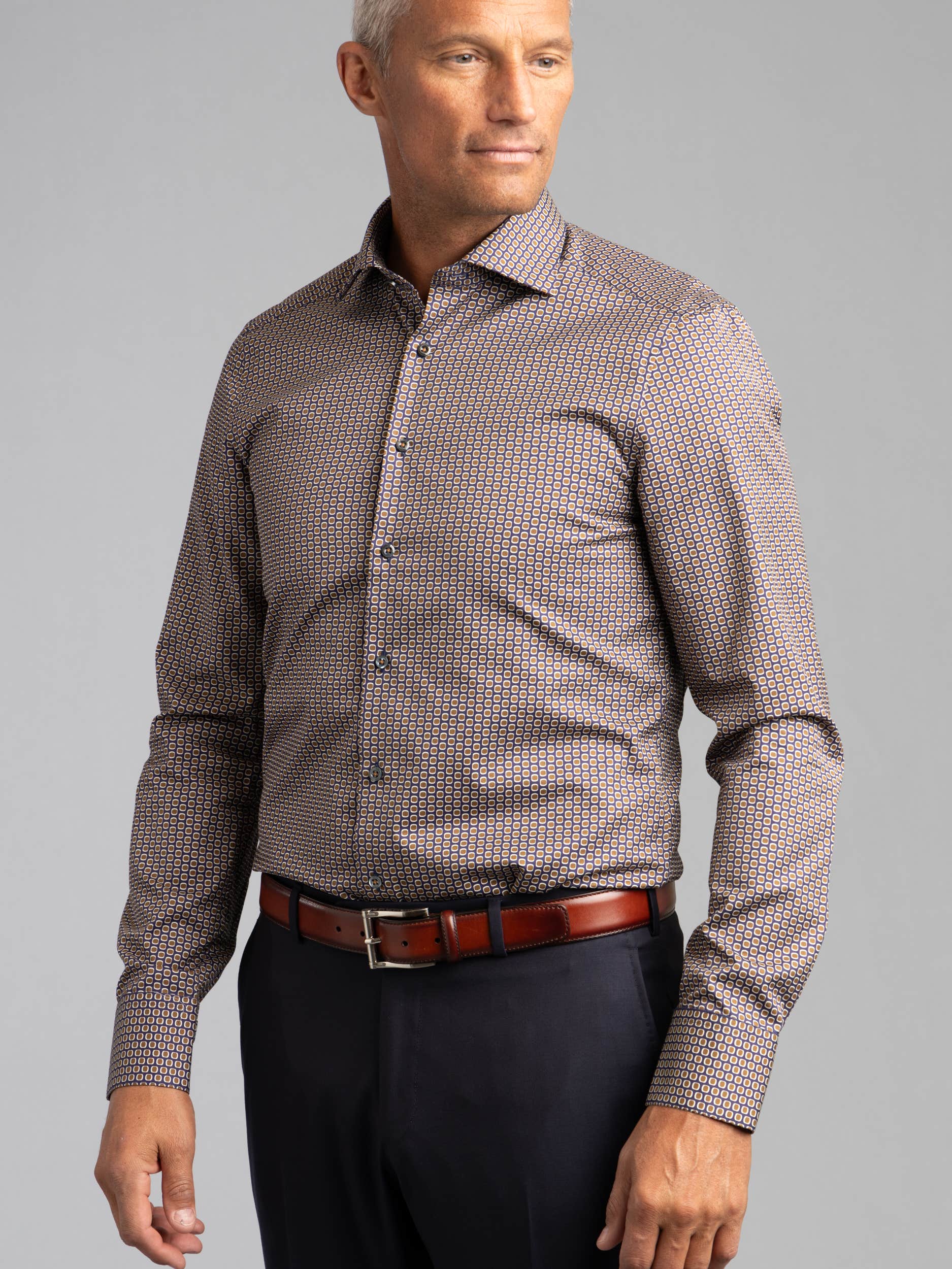 Red/Navy Circle Pattern Dress Shirt