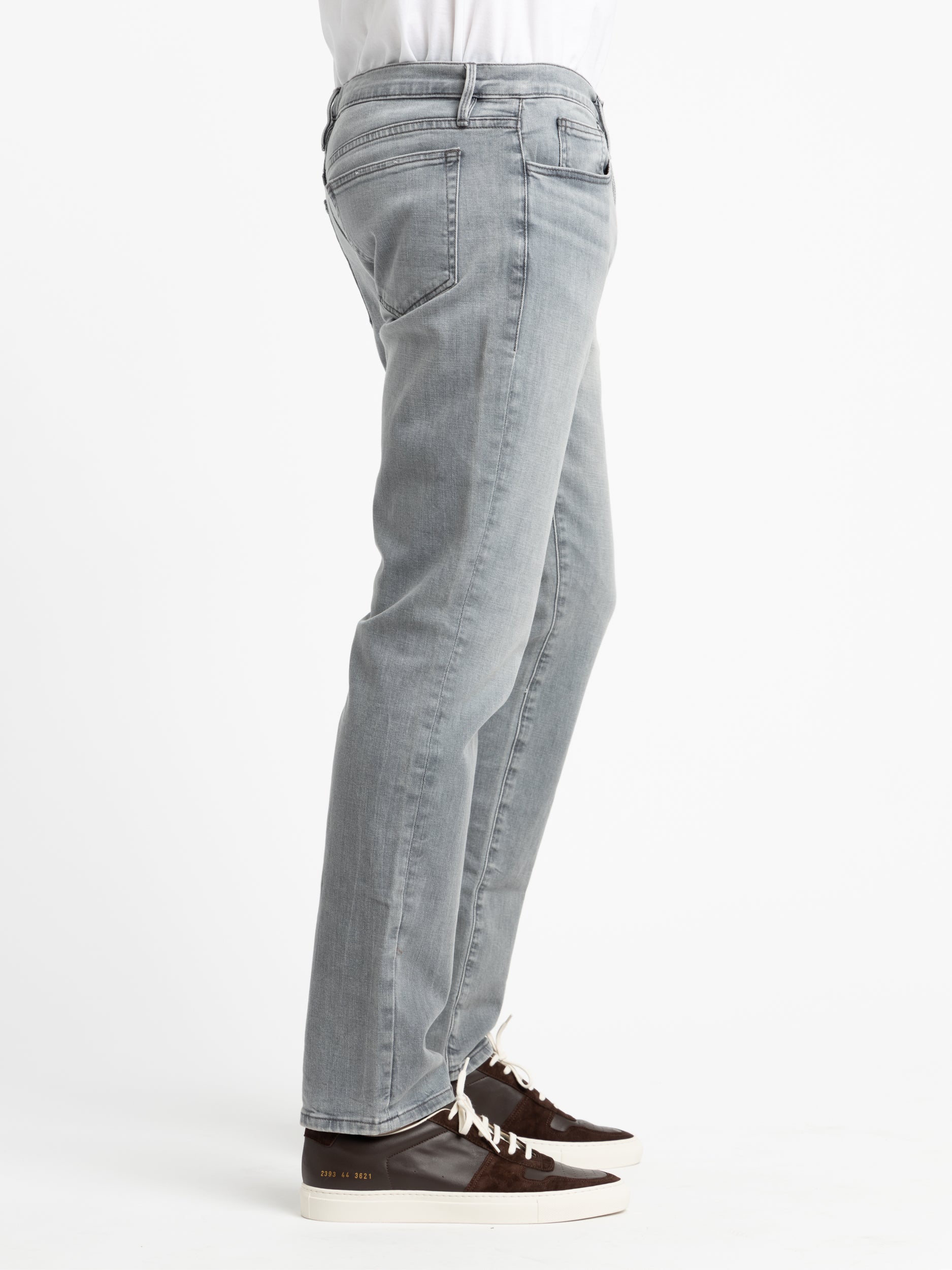 Jean 44 2024 homme