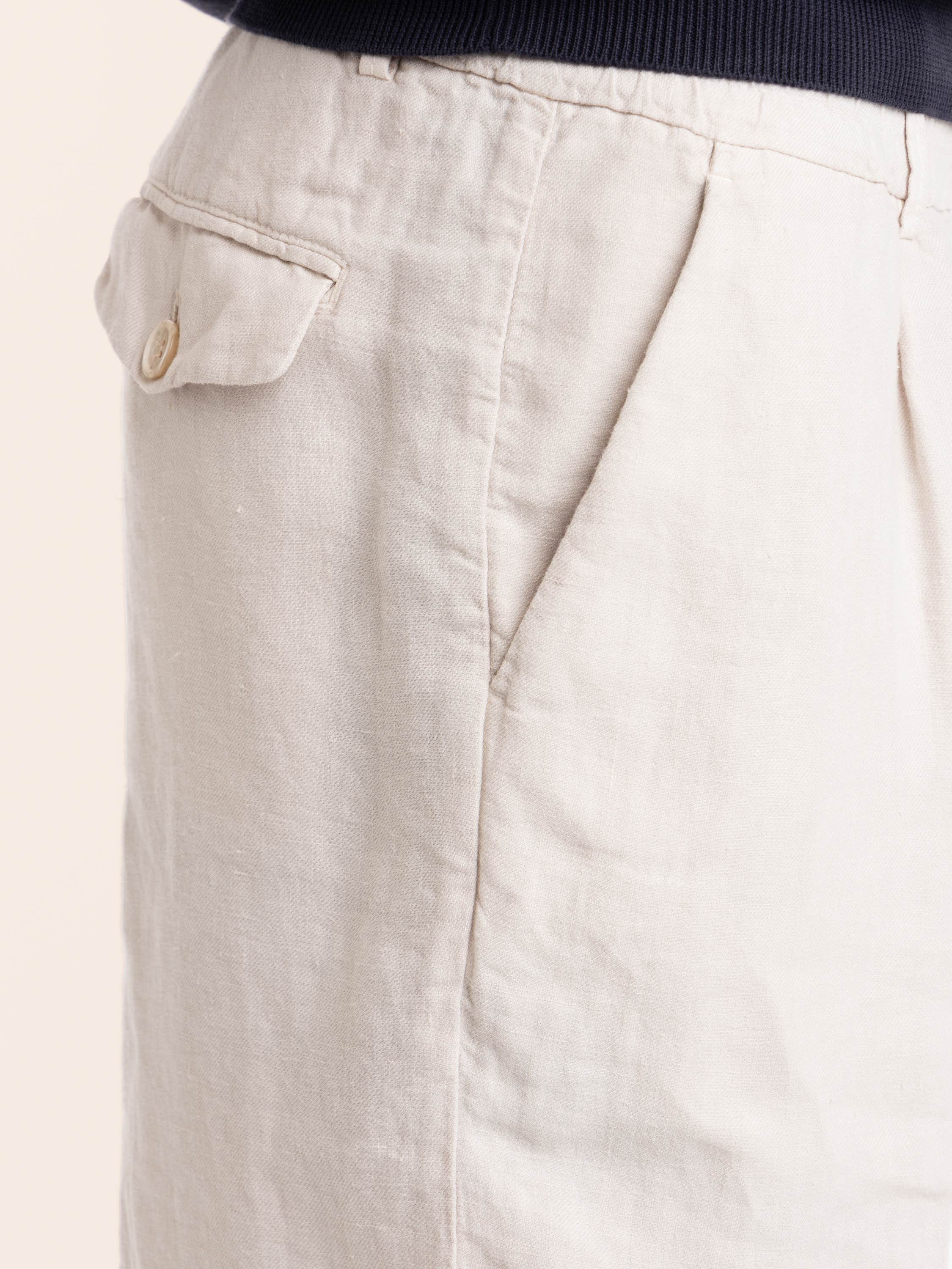 Juta Brown Garment-dyed Bermuda Shorts in Linen Gabardine