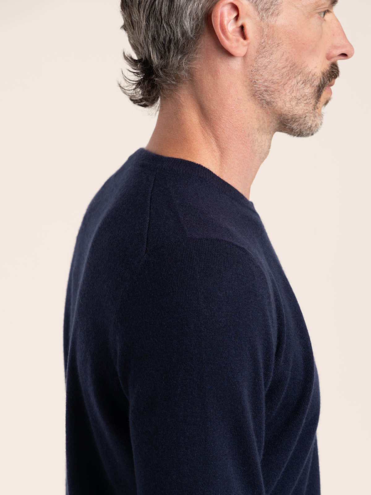Navy Crew-Neck Cashmere Sweater