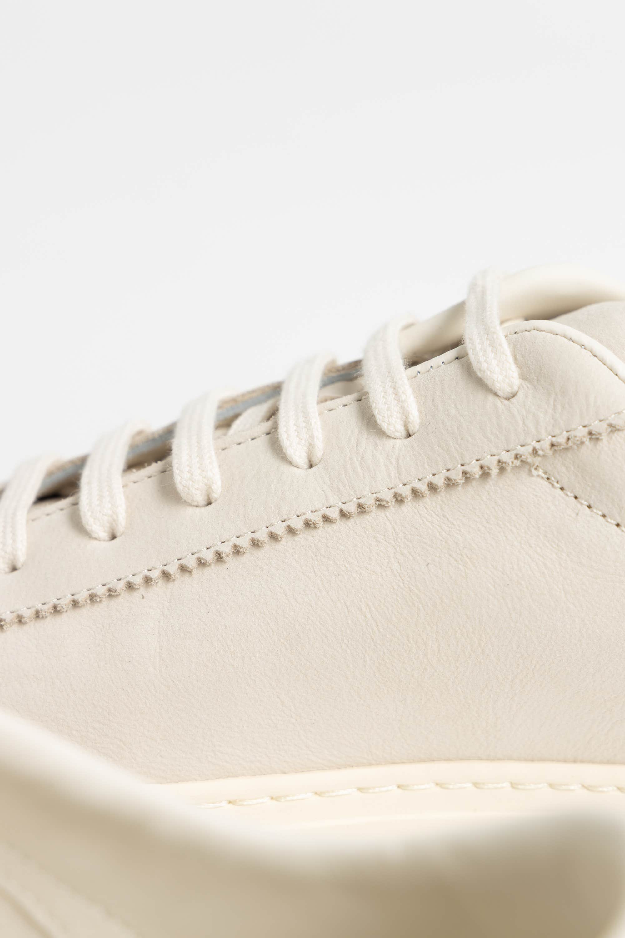 Light Beige Tennis Low Top Sneakers