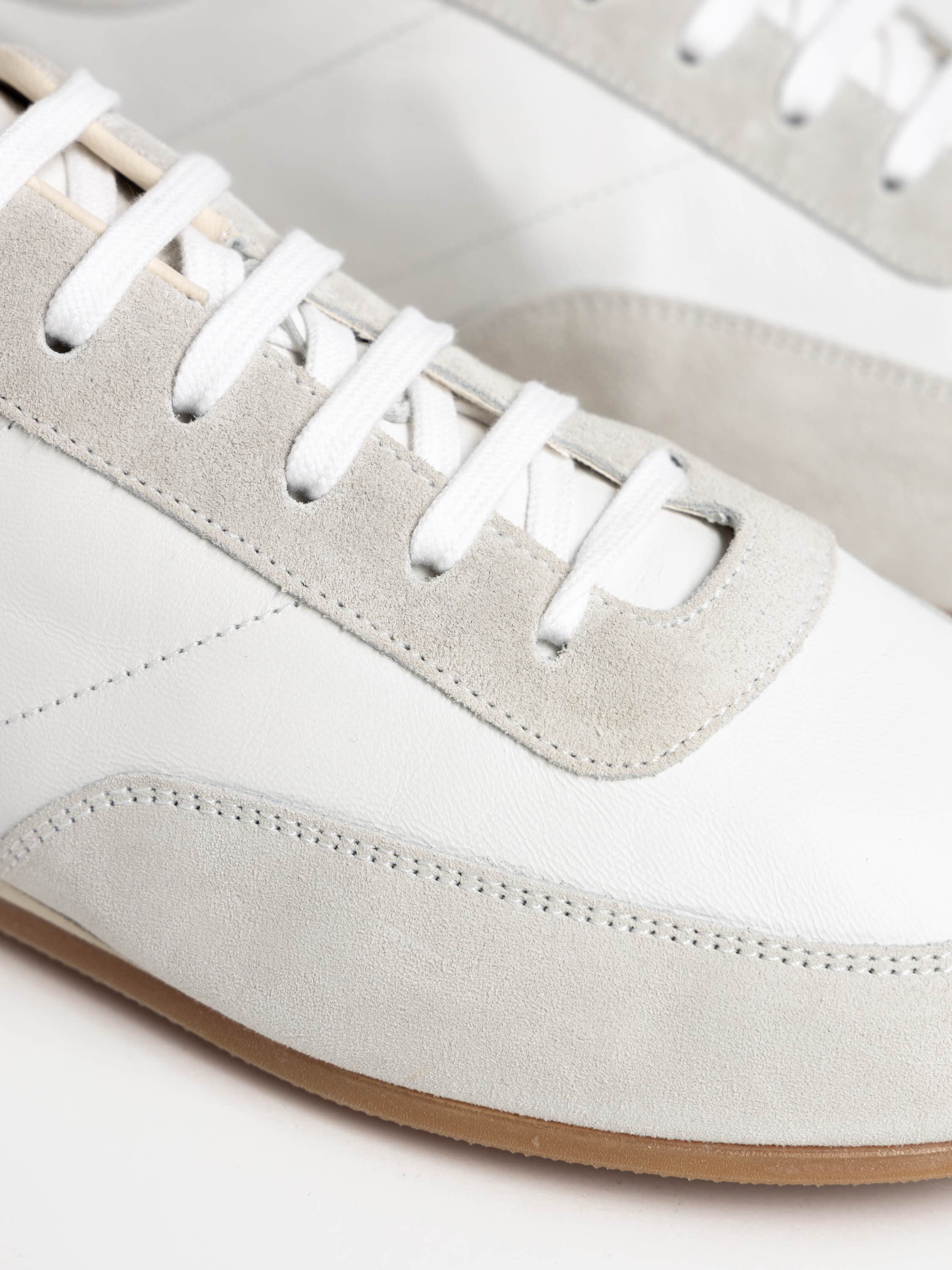 White Minimal Runner Lace-Up Sneakers