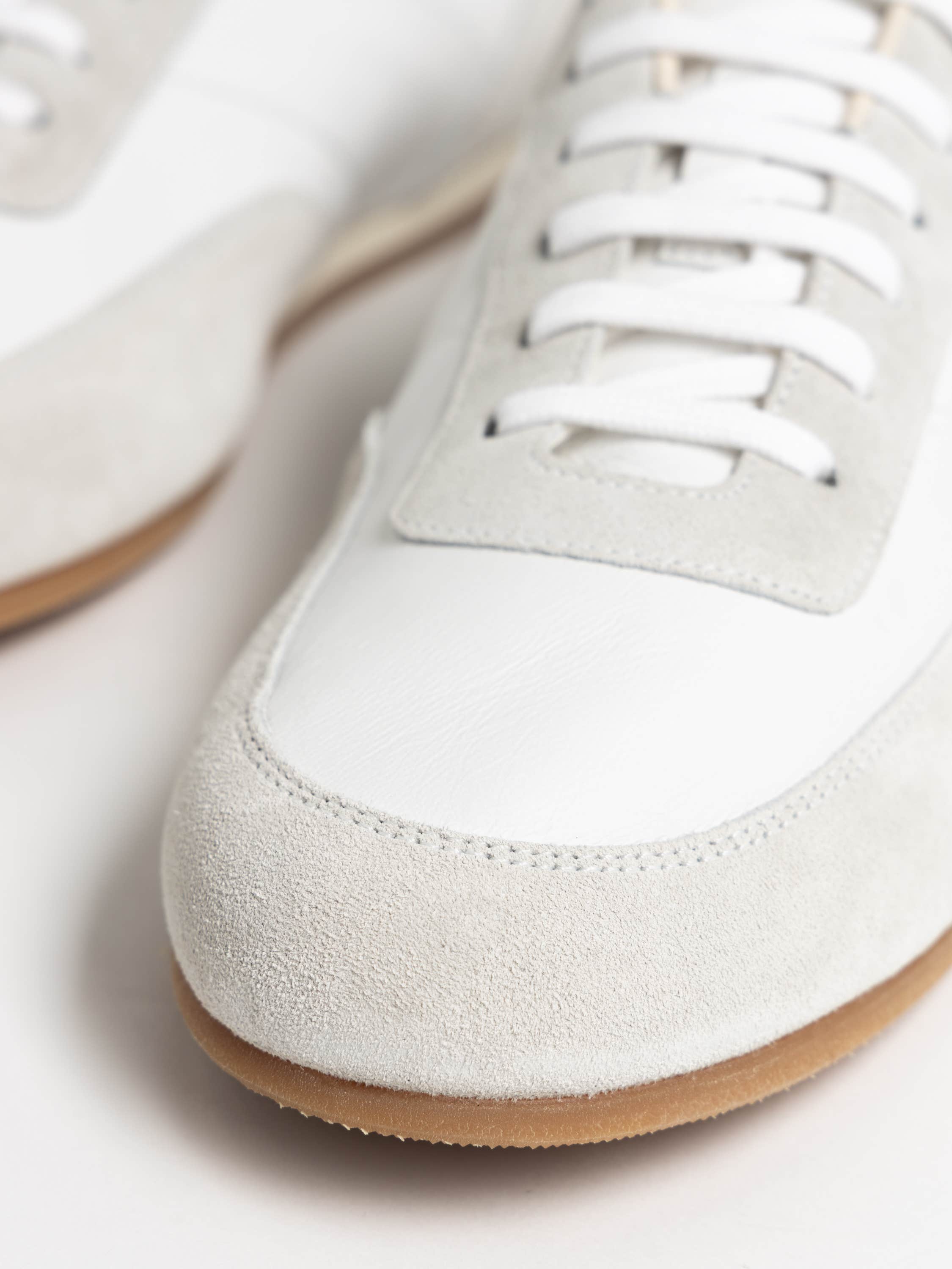 White Minimal Runner Lace-Up Sneakers