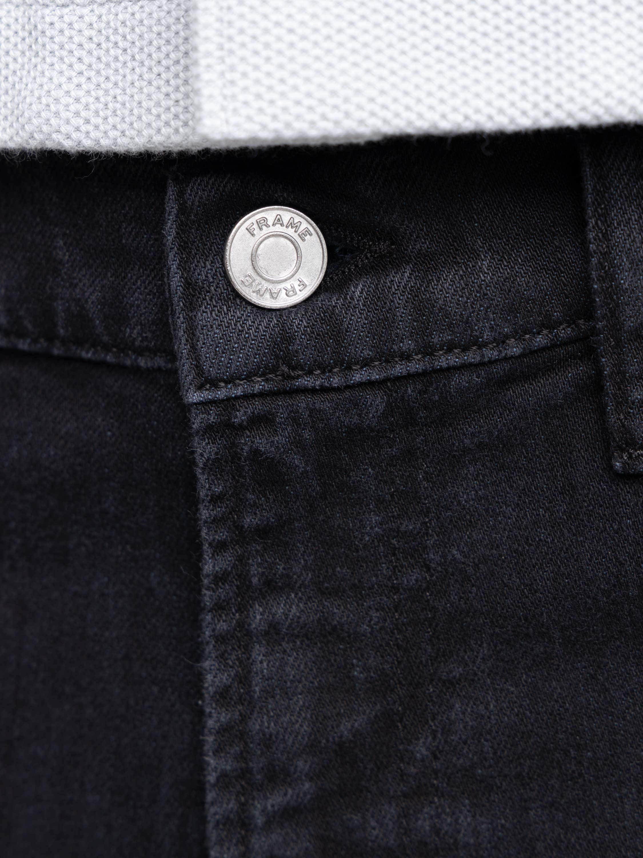 L'Homme Athletic Slim Jean in Chester