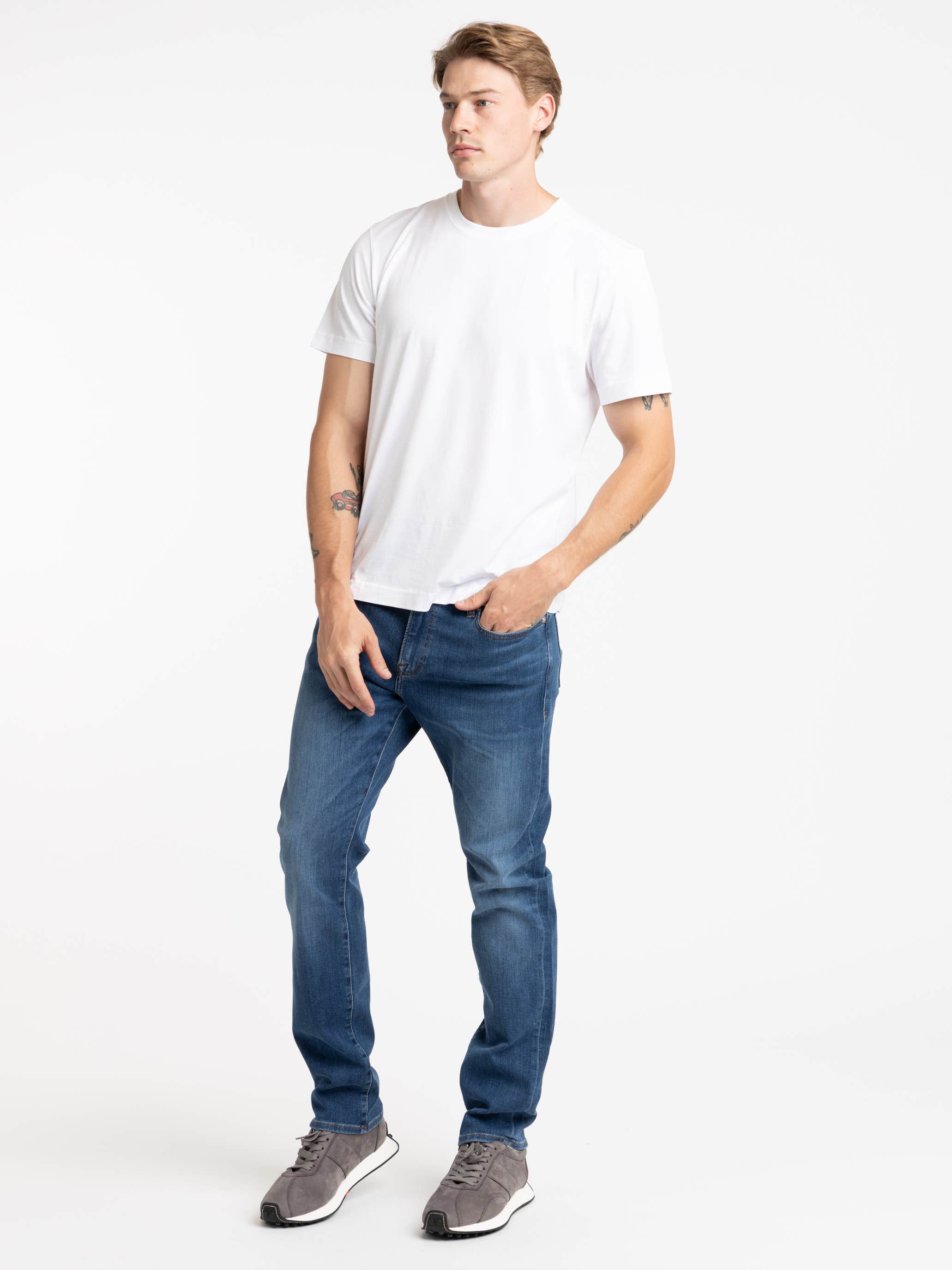 L'Homme Slim Jean in Reckless Blue