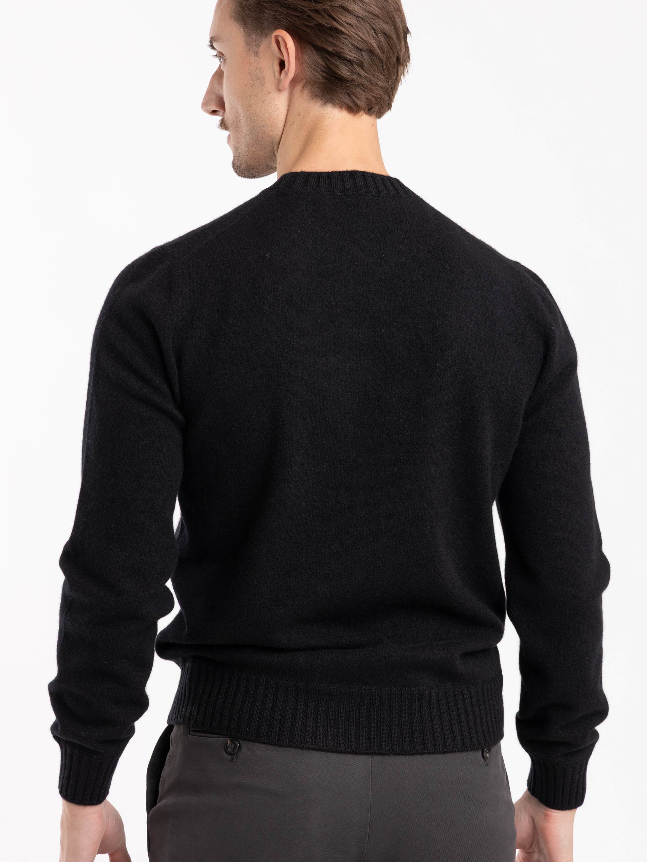 Black Cashmere Long Sleeve Crewneck