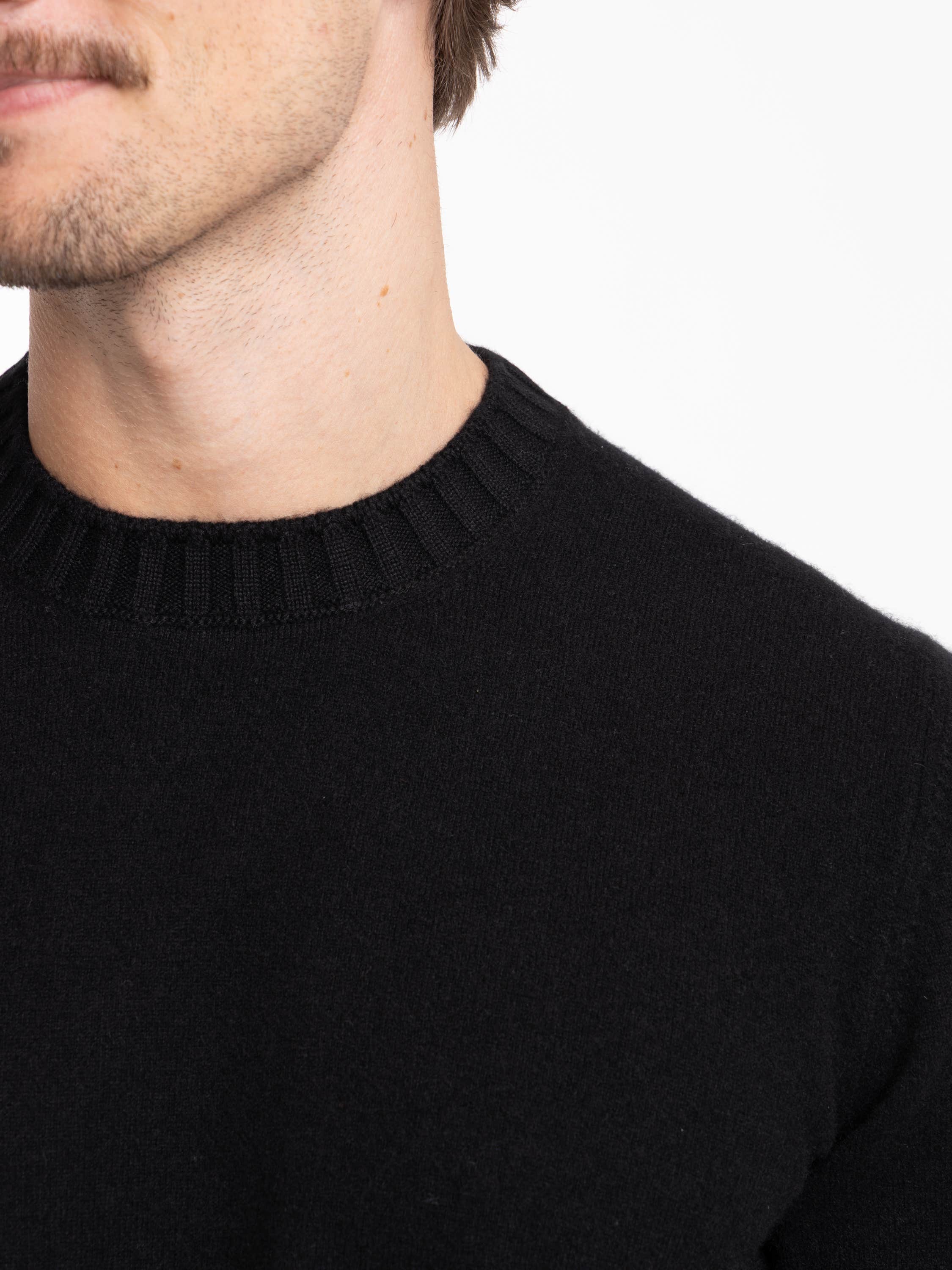 Black Cashmere Long Sleeve Crewneck