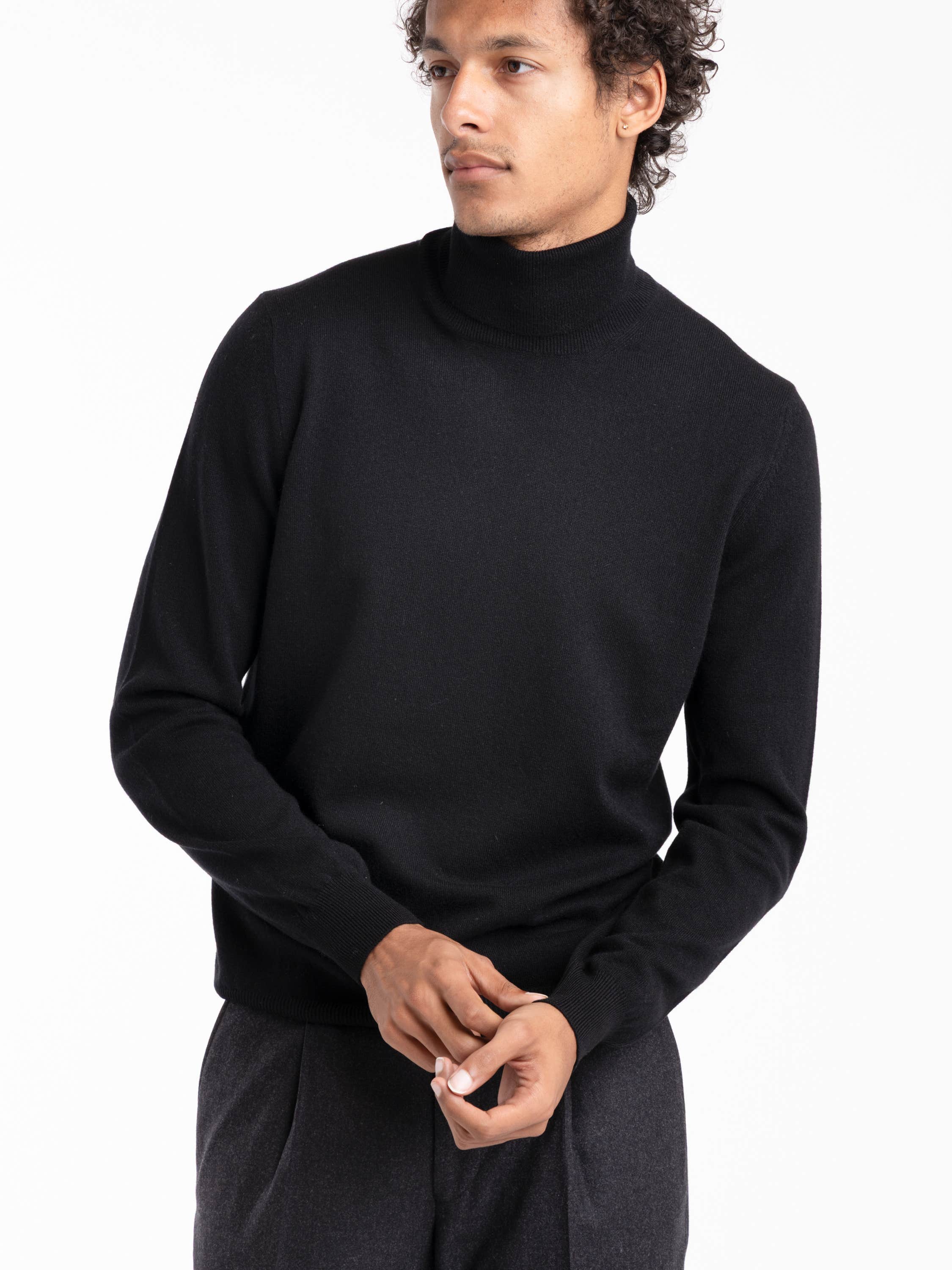 Black Cashmere Turtle Neck Knit Shirt