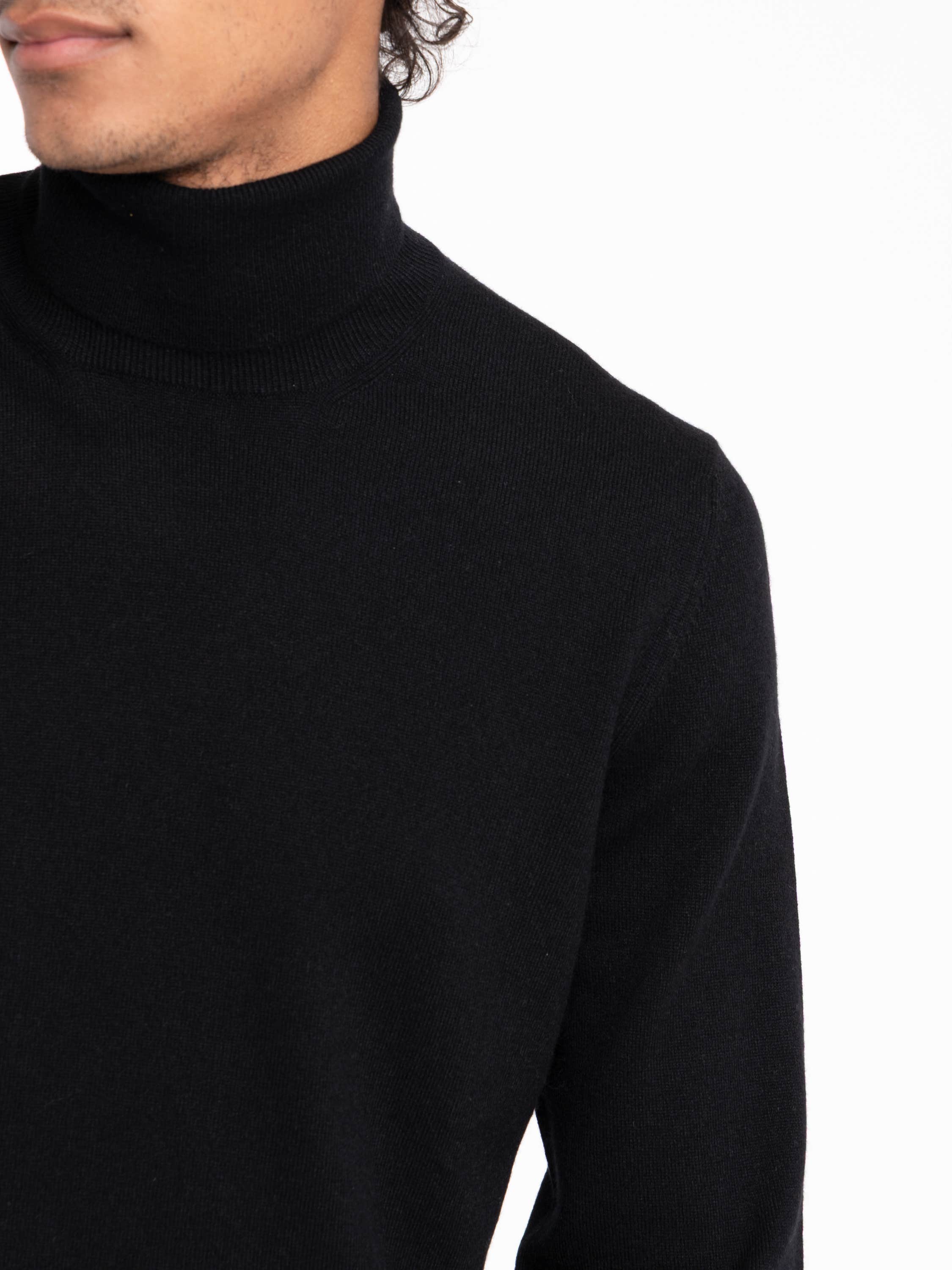 Black Cashmere Turtle Neck Knit Shirt