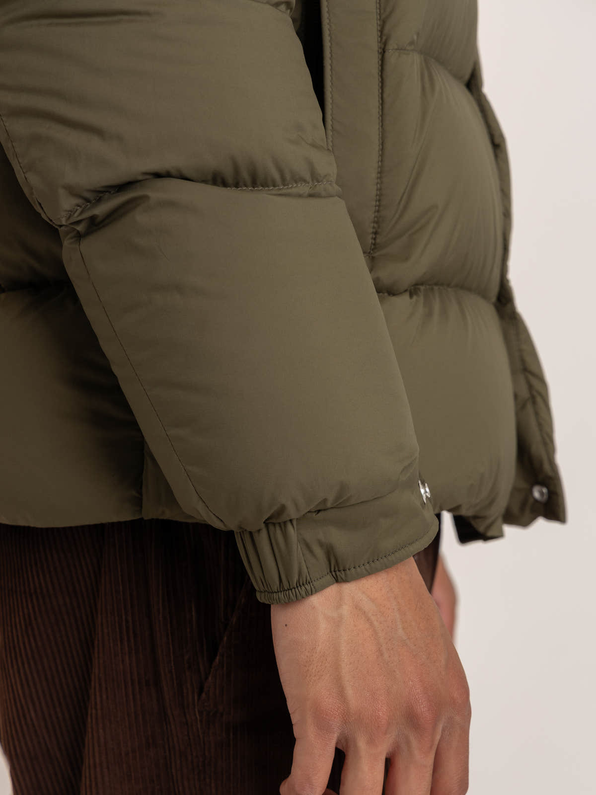 Olive Green Maya 70 Hooded Short Down Jacket