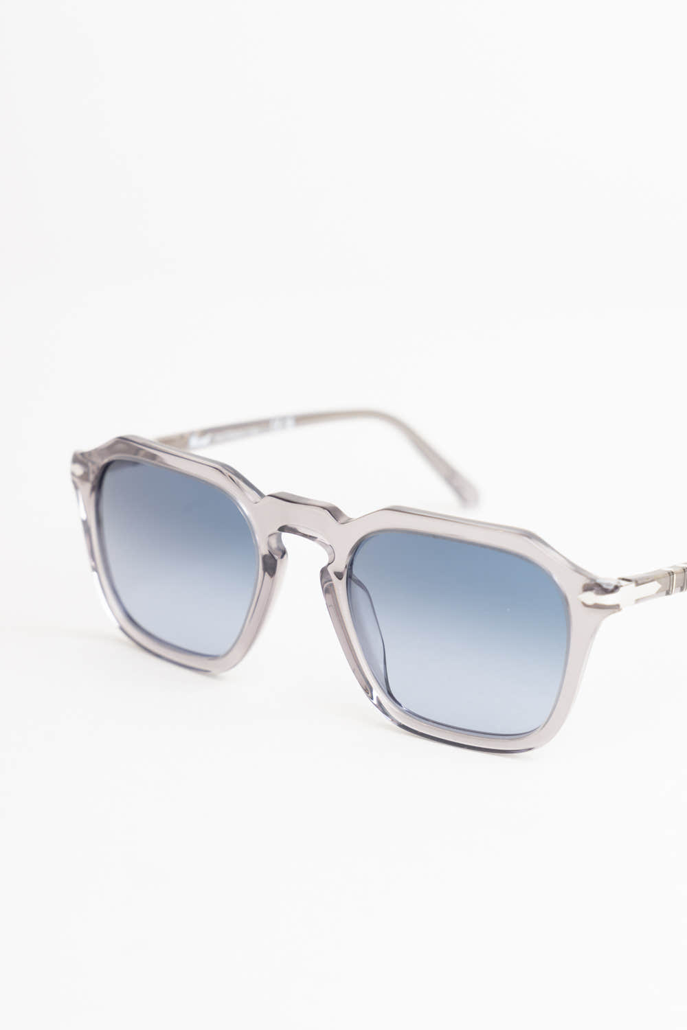 Transparent Grey Polarized Sqaure Sunglasses