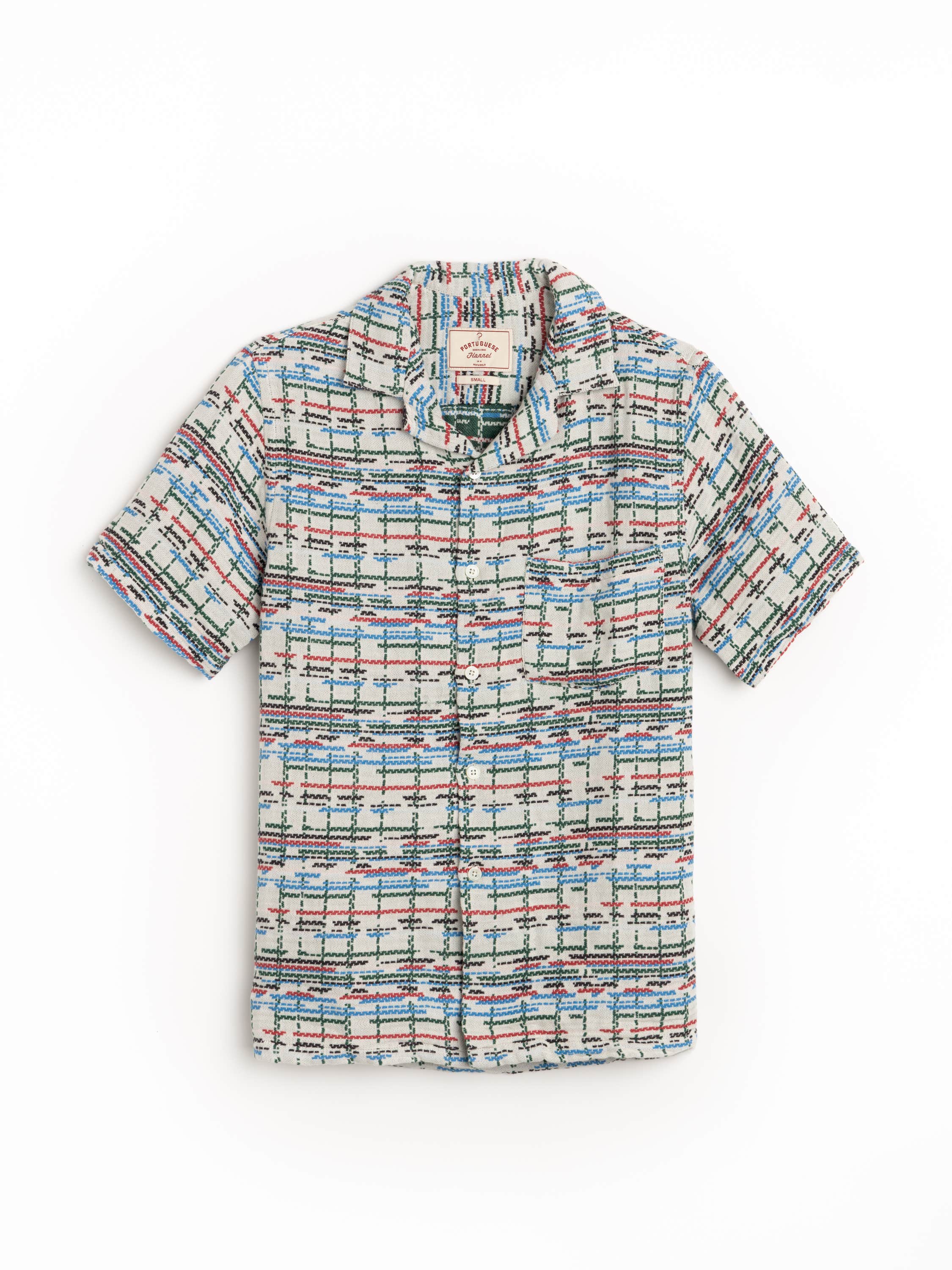 Move Camp Collar Shirt with Blue Pattern