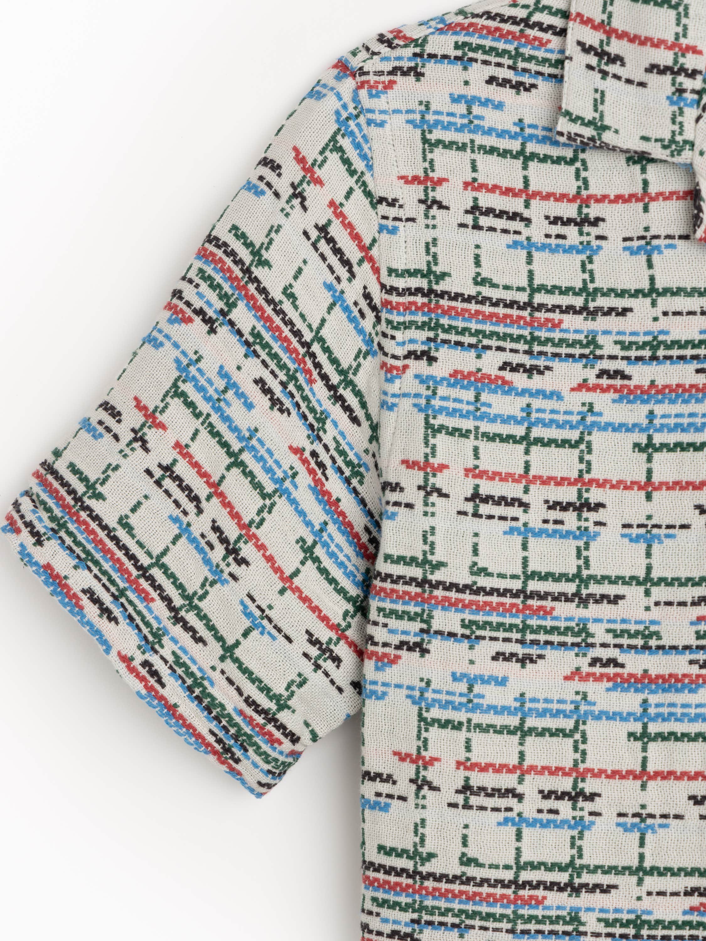Move Camp Collar Shirt with Blue Pattern
