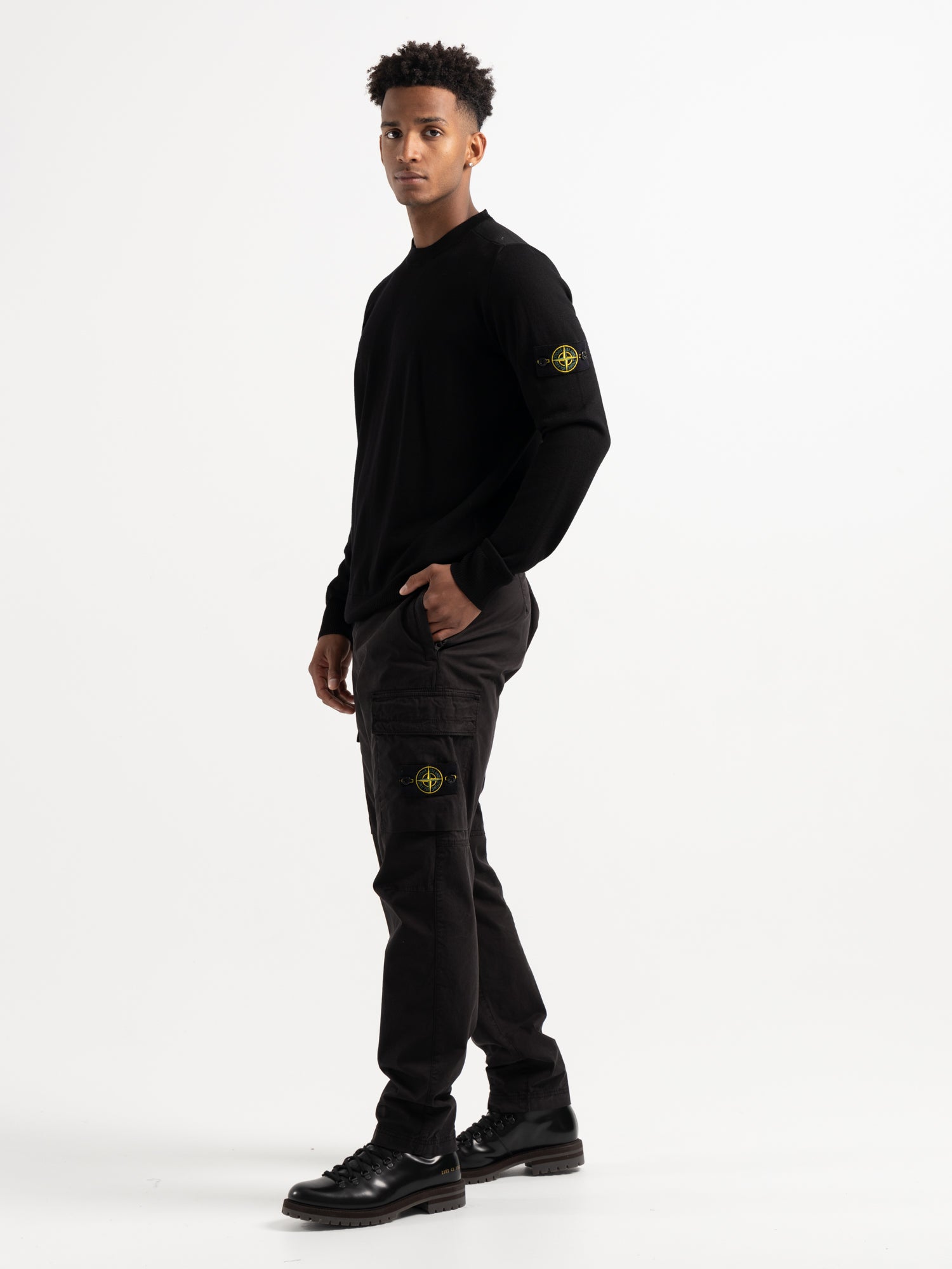 Stone island hot sale black trousers