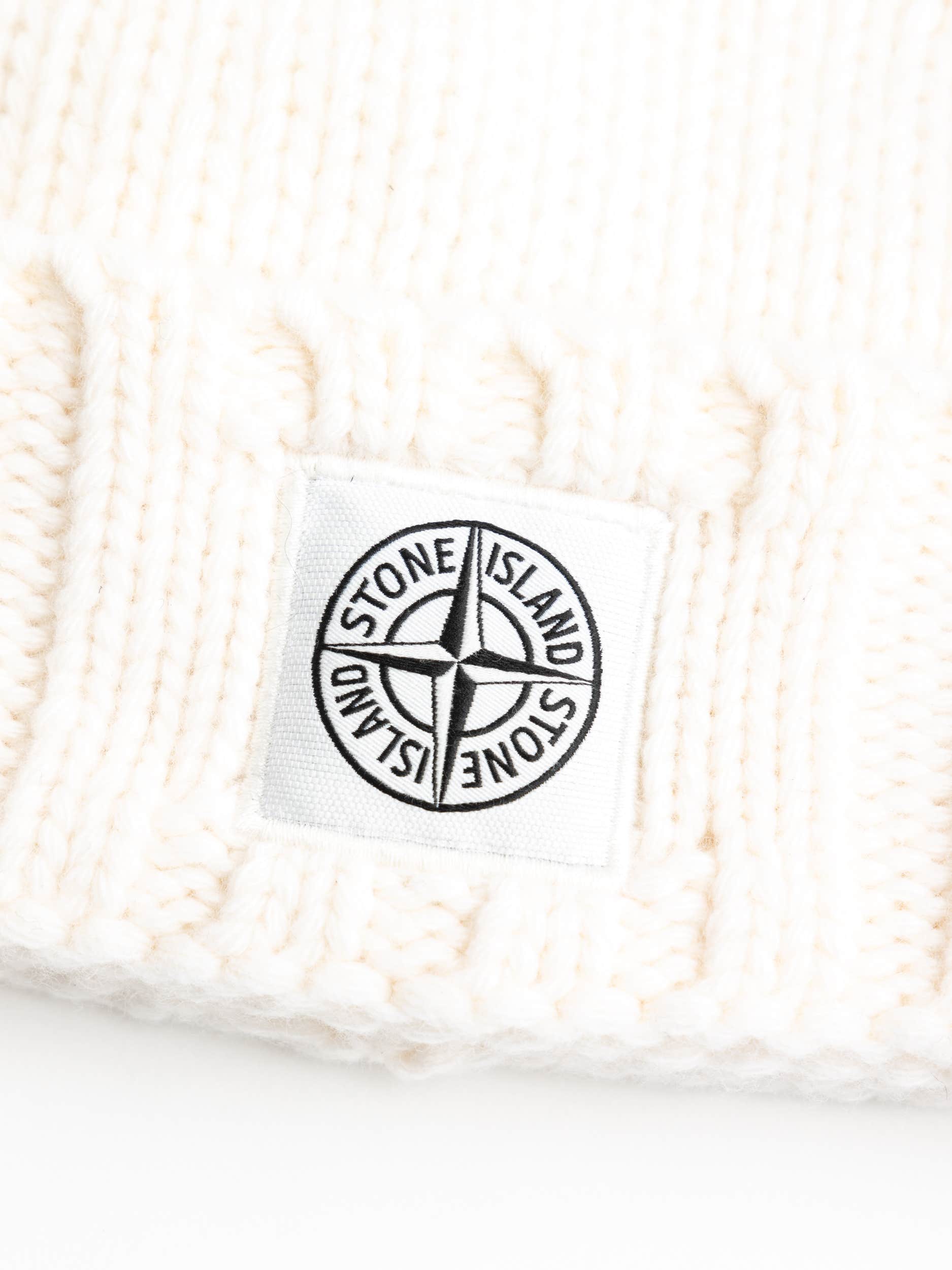 Cream stone island beanie Clearance