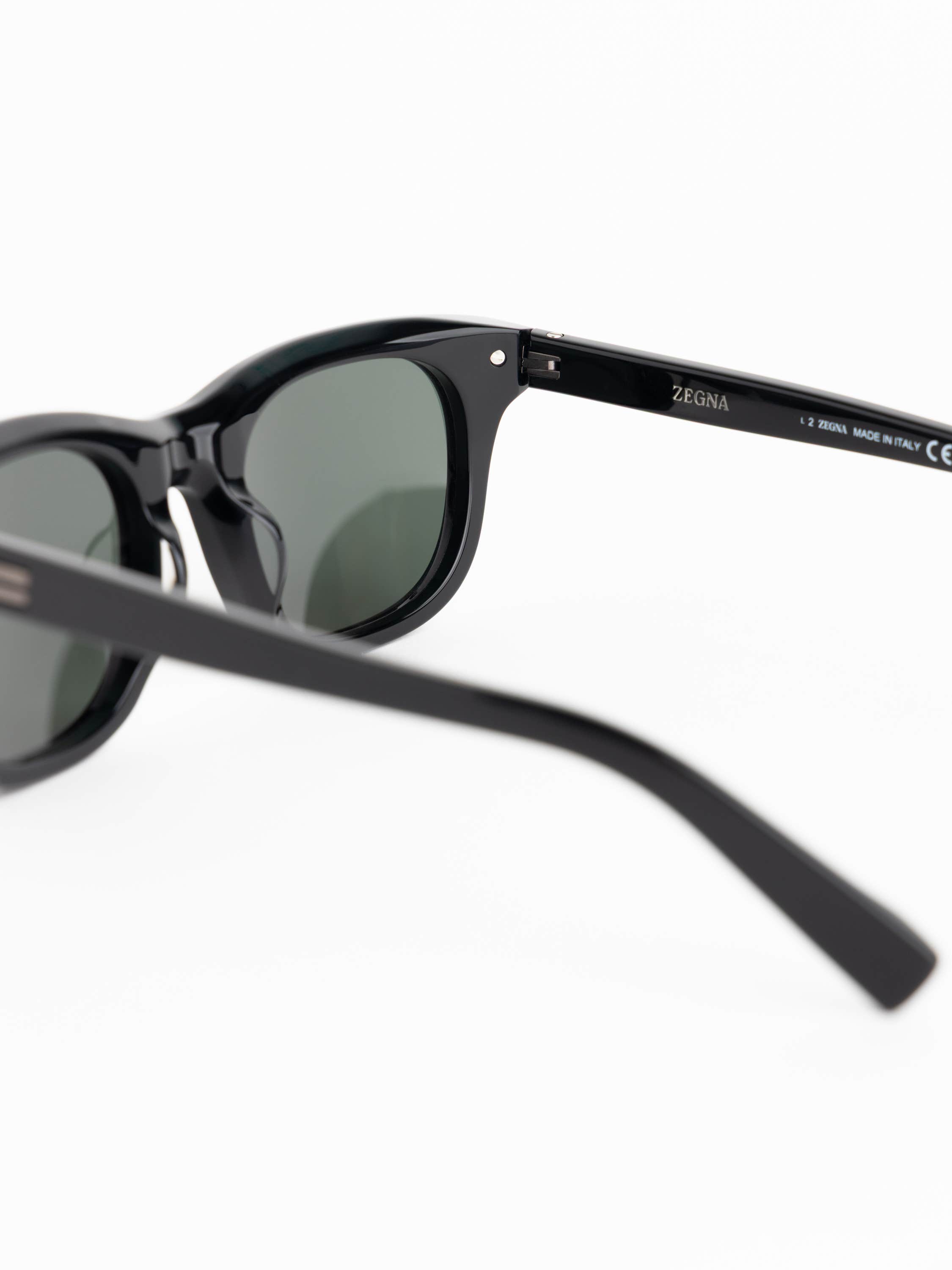 Black Rectangular Sunglasses