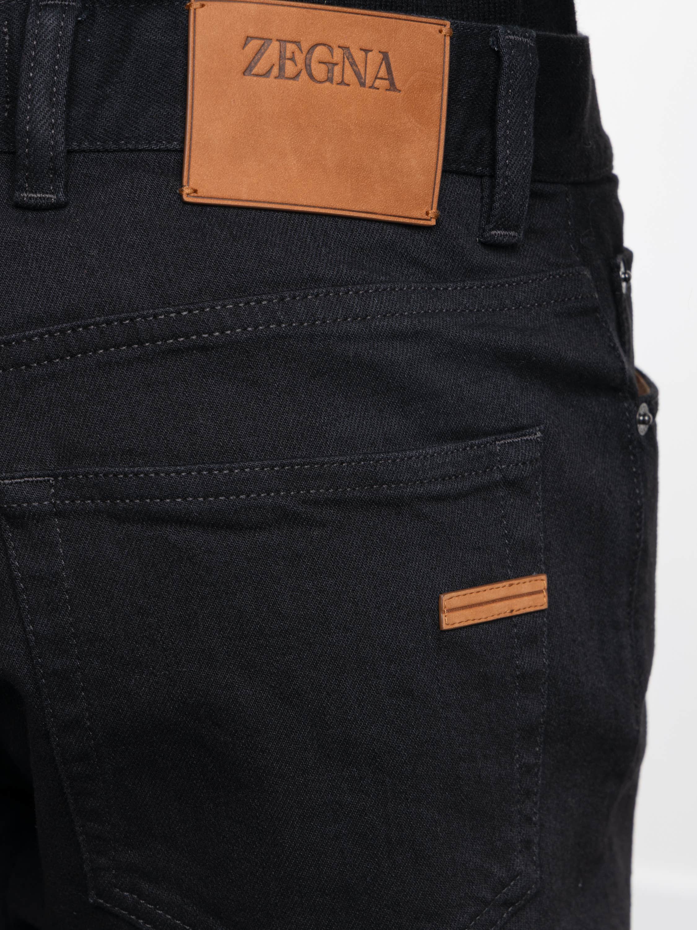 "Black Rinse-washed Stretch Cotton Roccia Jeans "