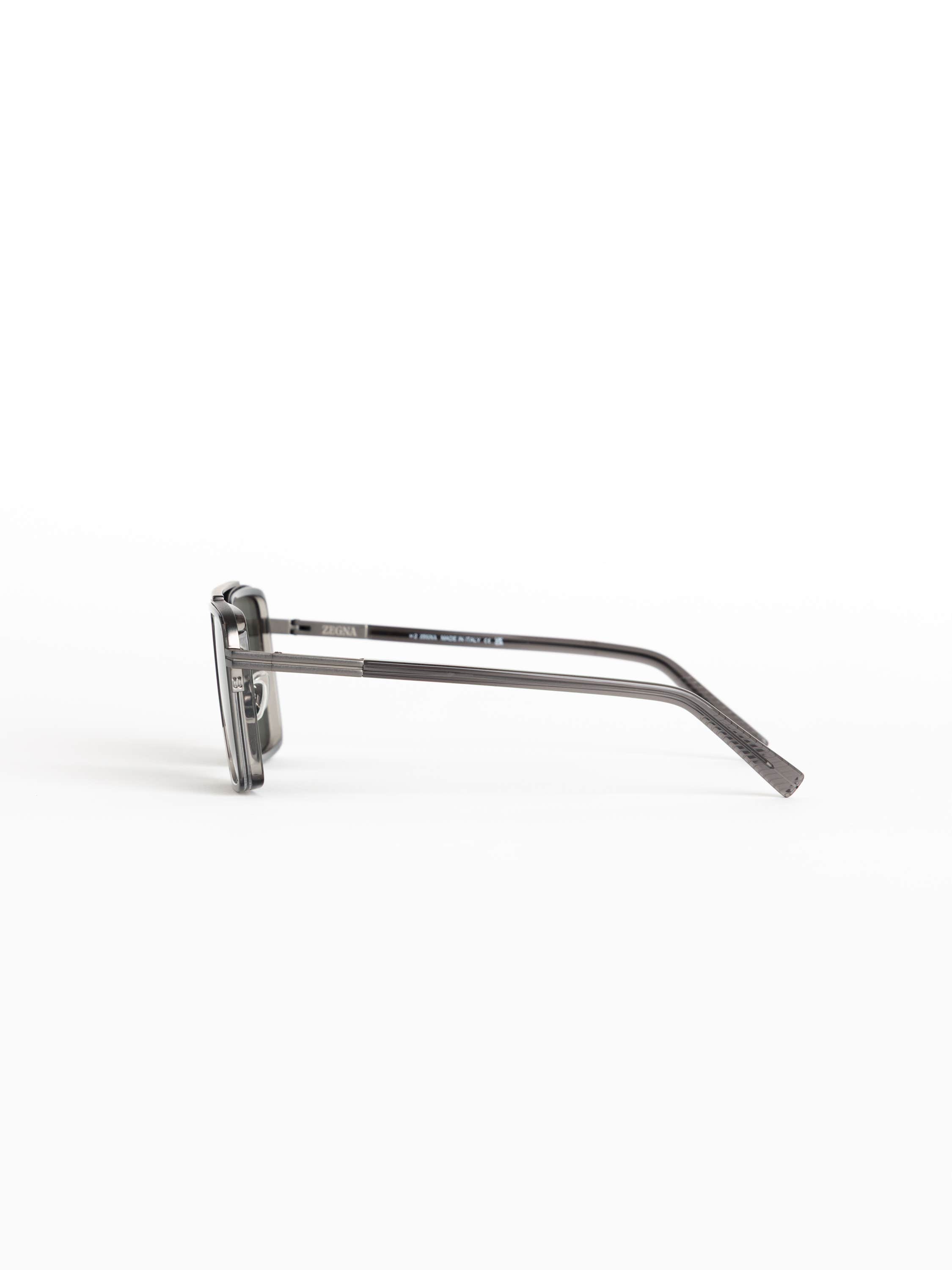 Smoke-Black Rectangular Sunglasses