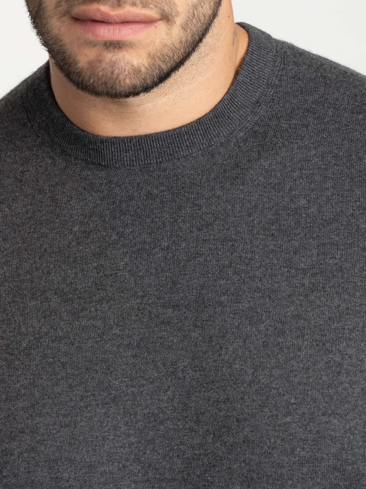 Charcoal Oasi Cashmere Crewneck Sweater