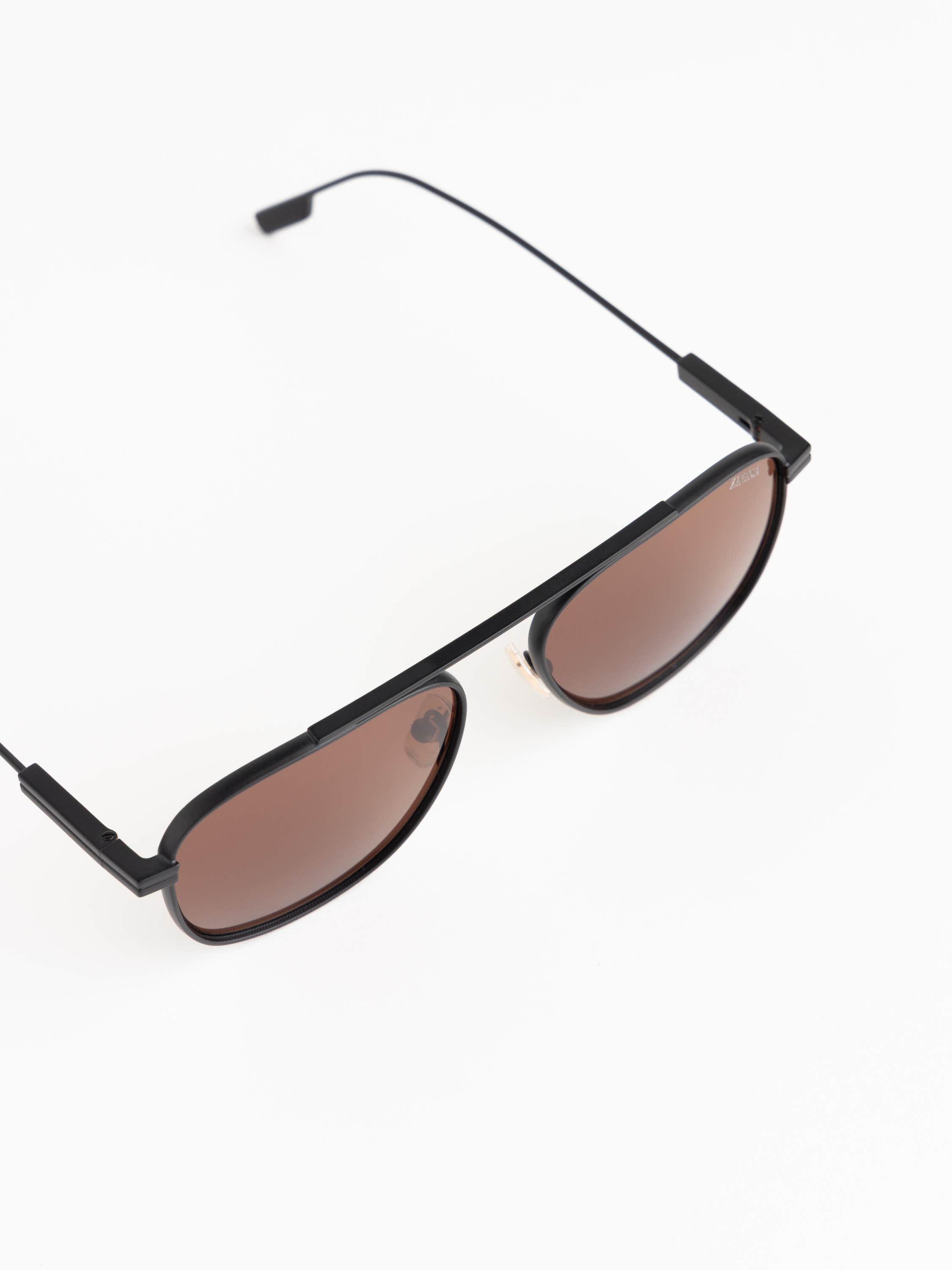 Matte Black Pilot Sunglasses