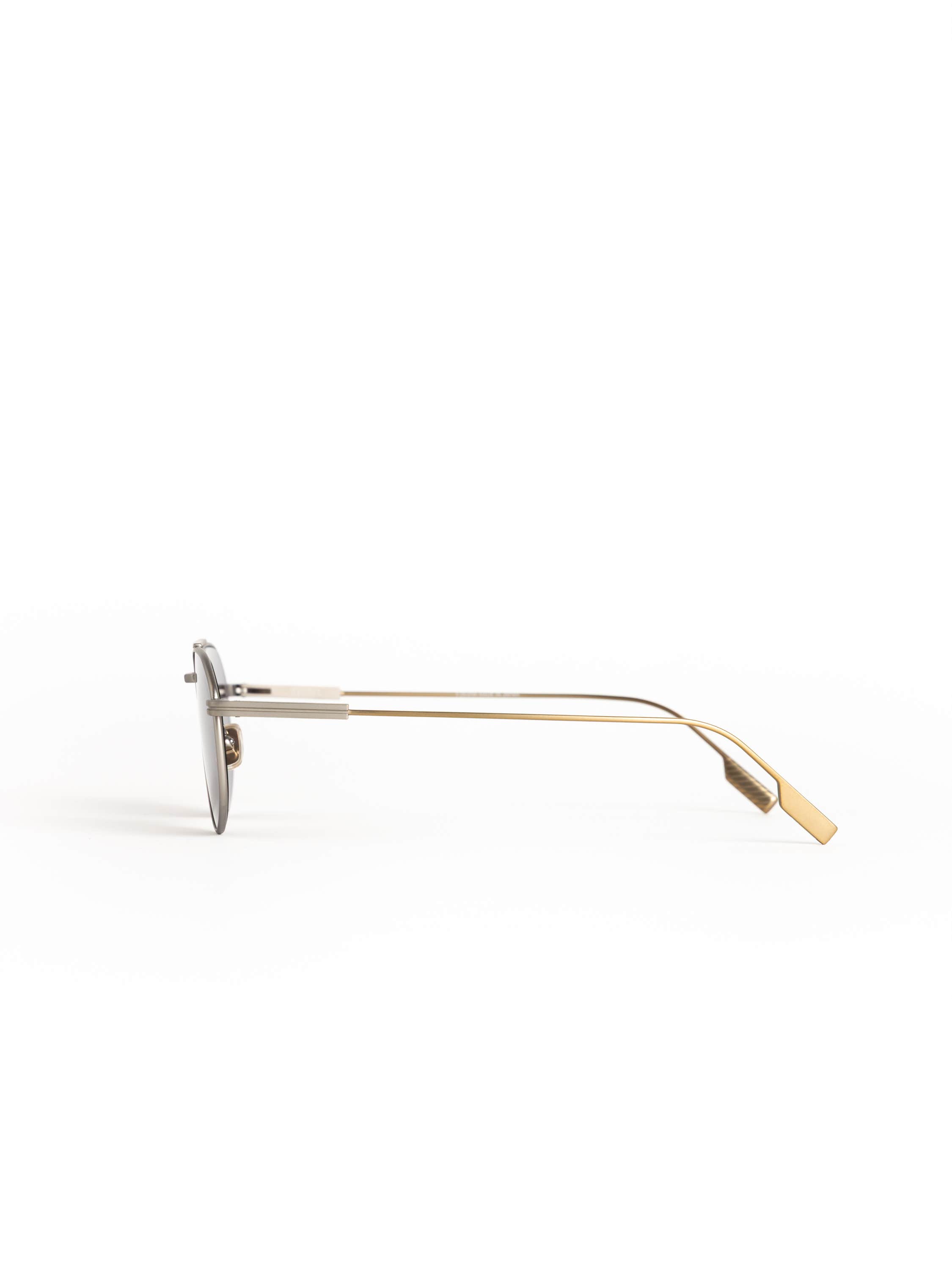 Metal Frame Aviator Sunglasses