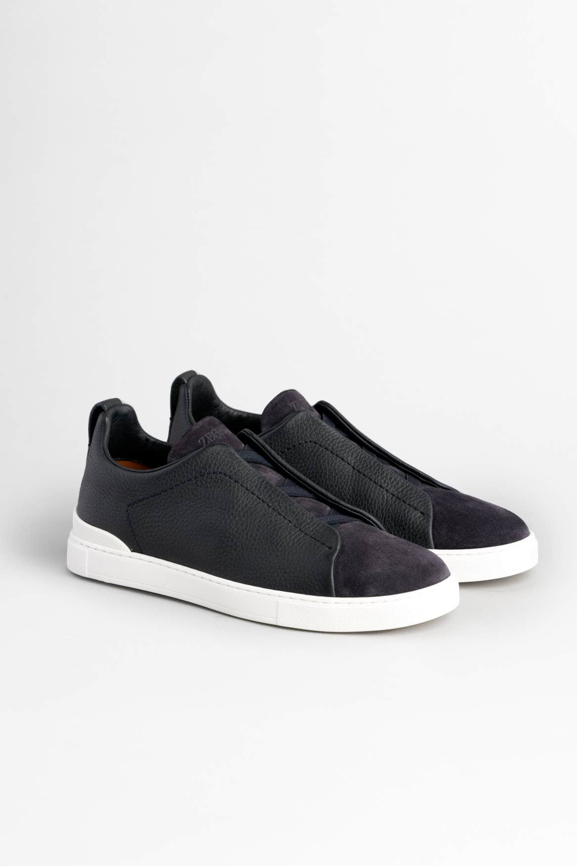 NAVY GRAINED LEATHER AND SUEDE TRIPLE STITCH SNEAKERS