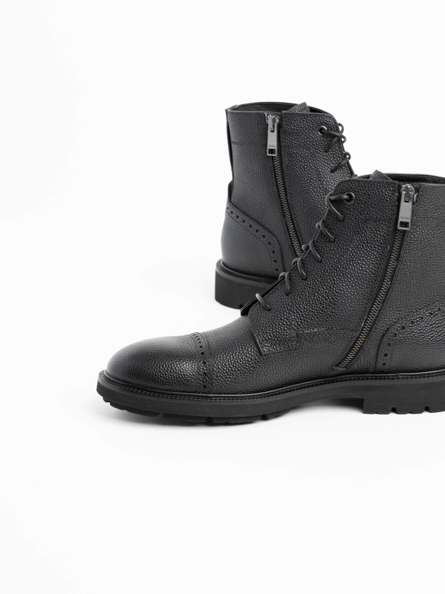 Black Leather Aosta Boots