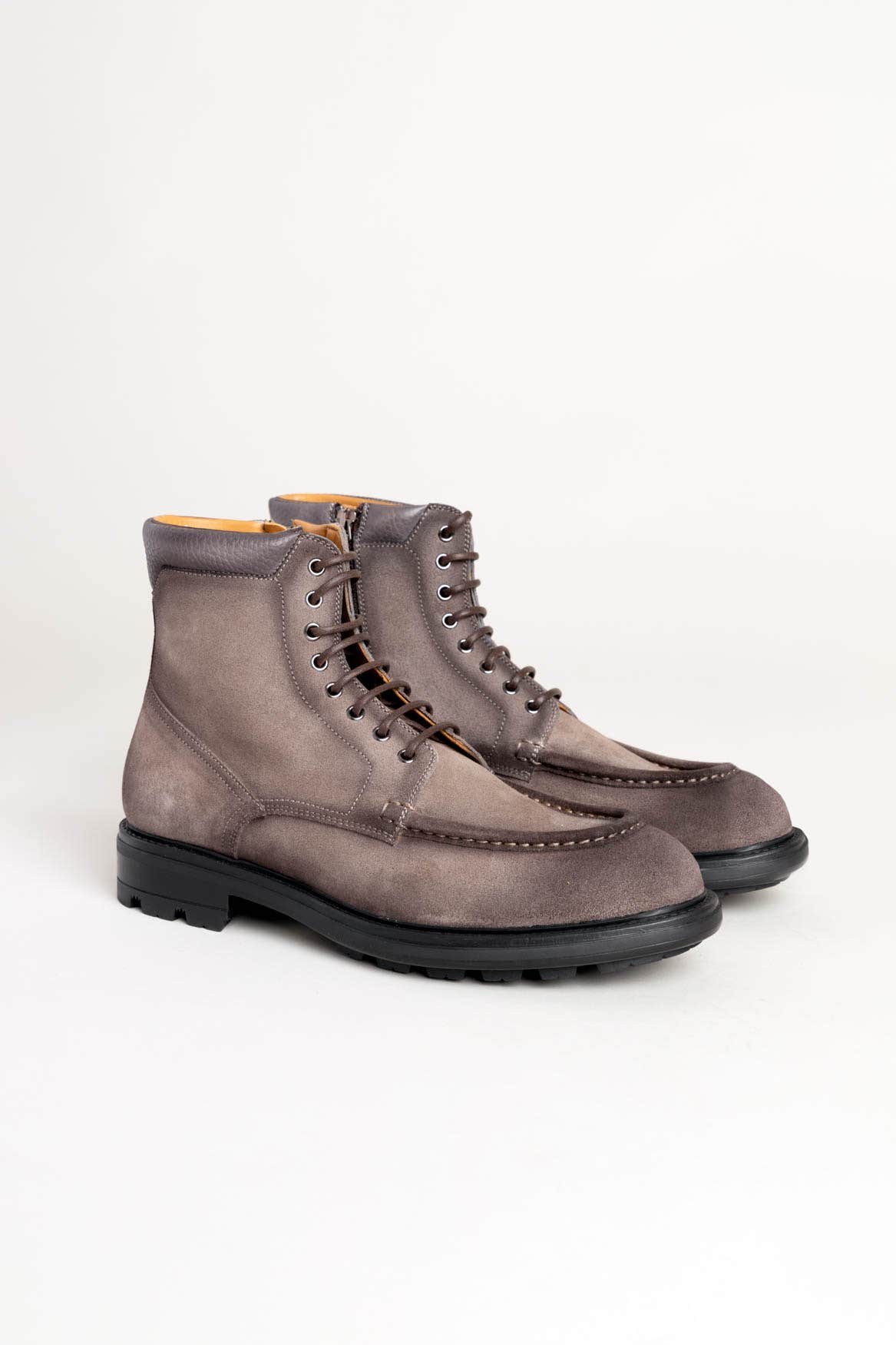 Suede Magno Boot